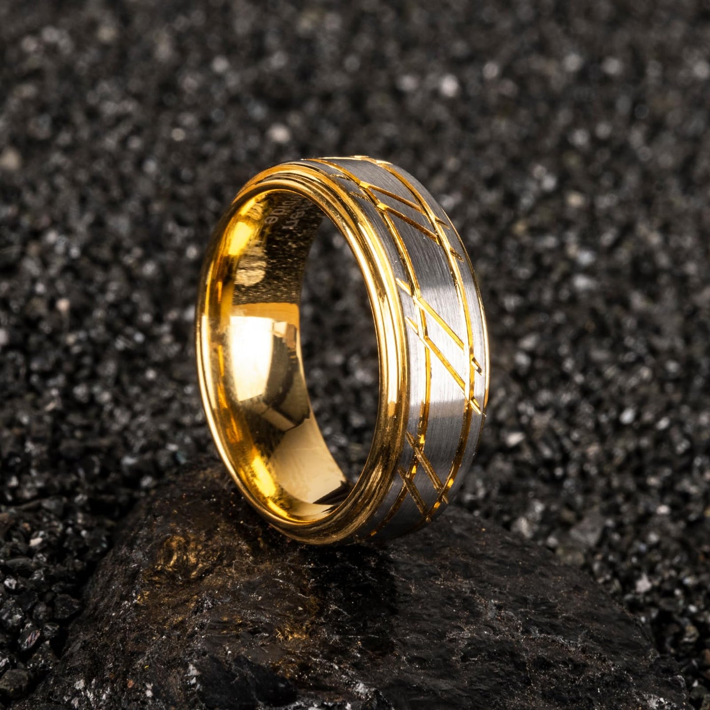 JEWPER 8mm Men Womens Wedding Band Tungsten Rings Gold Fashion Promise Carbide Silver brushed groove design on the outer ring Matte Finish Edge Comfort Fit size(7)