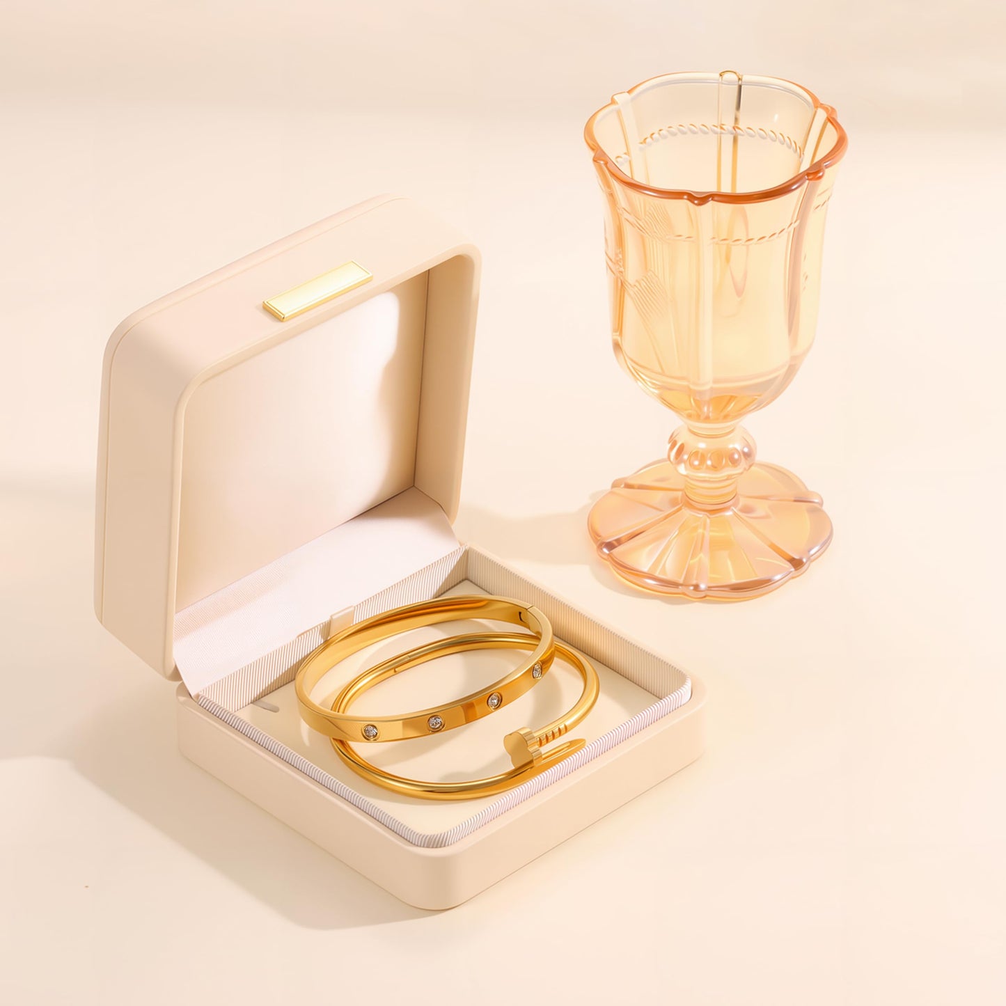 Acnode Gold Bangle Bracelets for Women -2PCS Friendship & Love Bangle Bracelet Clover Nail Bracelet Stack Set Trendy Non-Tarnish Stainless Steel Jewelry Gifts for Mom Wife Her