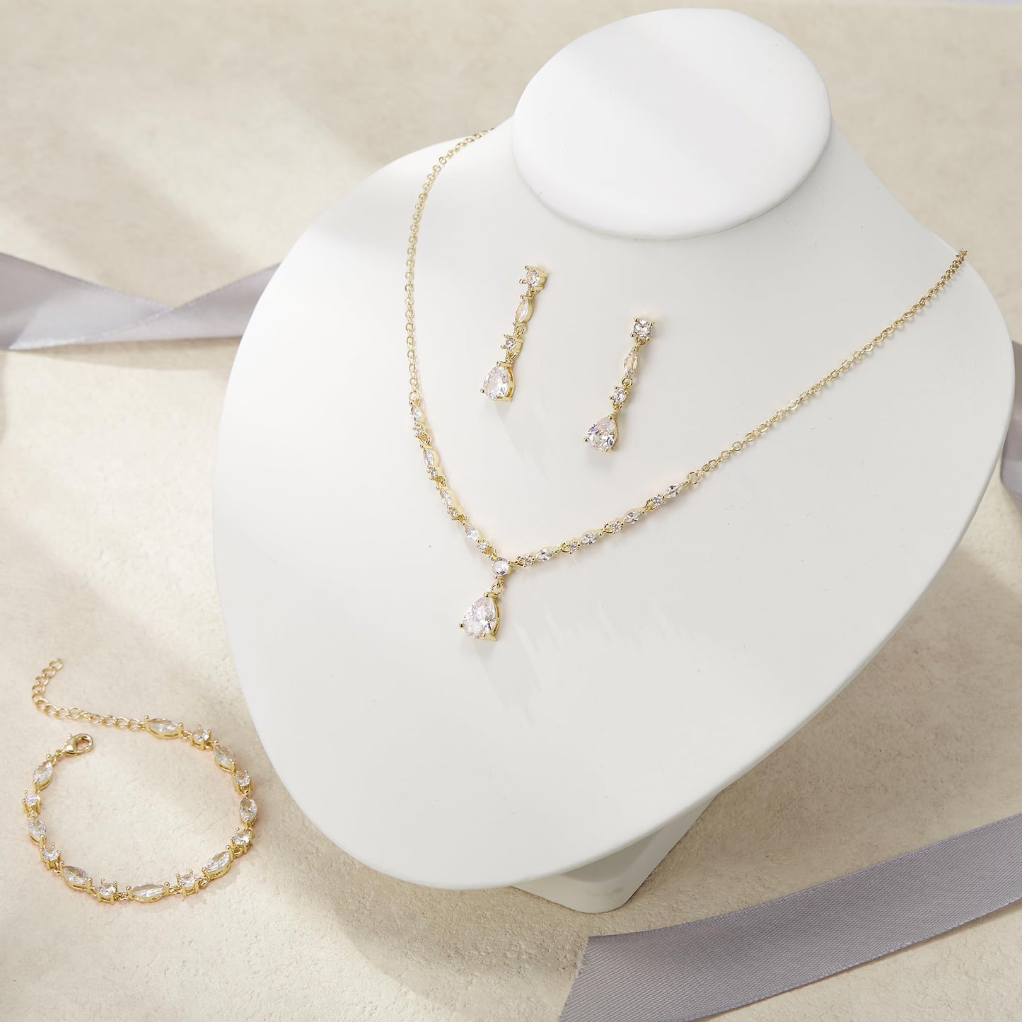 EVER FAITH Sparkly Cubic Zirconia Bridal Jewelry for Bride Bridesmaid, Elegant 14K Gold Plated Teardrop Wedding Prom Necklace Earrings Bracelet Set for Women