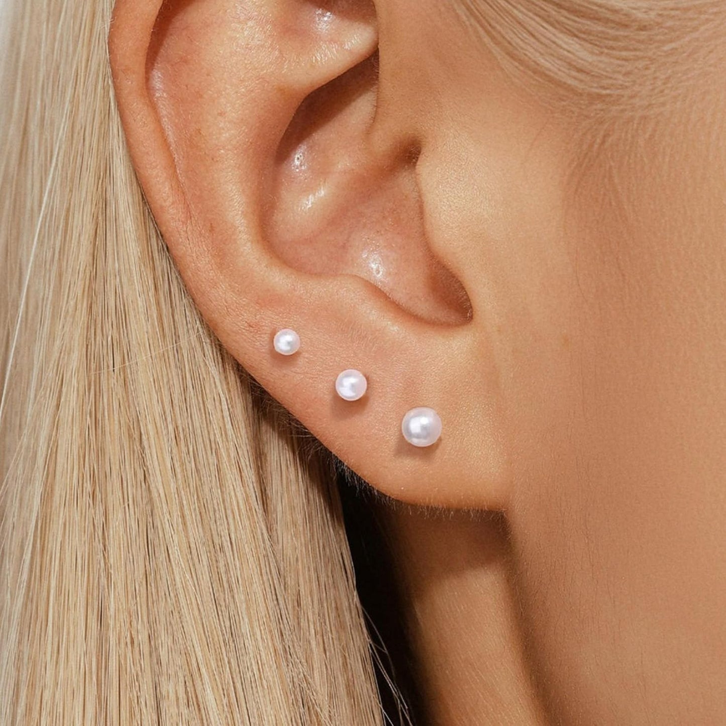 5 Pairs Pearl Stud Earrings for Women, 14K Gold Filled Polished Small Pearl Earrings Set, 20G Hypoallergenic Surgical Steel Piercing Studs for Sensitive Ear, Lightweight Shiny Earrings Studs for Helix Tragus Cartilage Multiple Piercing, 3.5-7MM