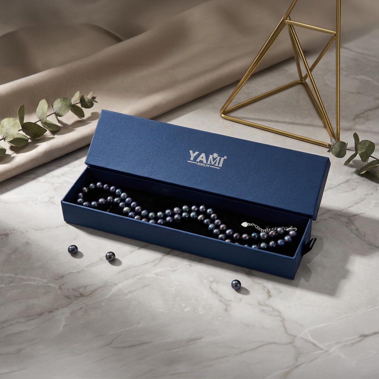 YAMI Tahitian Black Pearl Necklace, Natural Saltwater Cultured Round Pearl 8.5-9mm Strand Necklace with 925 Sterling Silver Adjustable Clasp, Anniversary Mother's Day Jewelry Gifts for Women