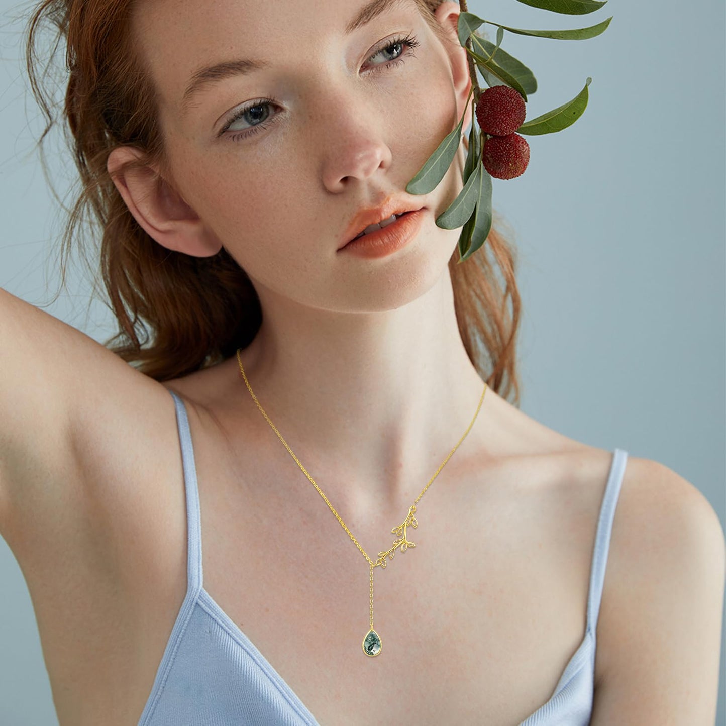 Silikepa Leaf Necklace for Women 925 Sterling Silver Gold Leaf Pendant Necklace Y Chain with Moss Agate Jewelry Gifts for Women