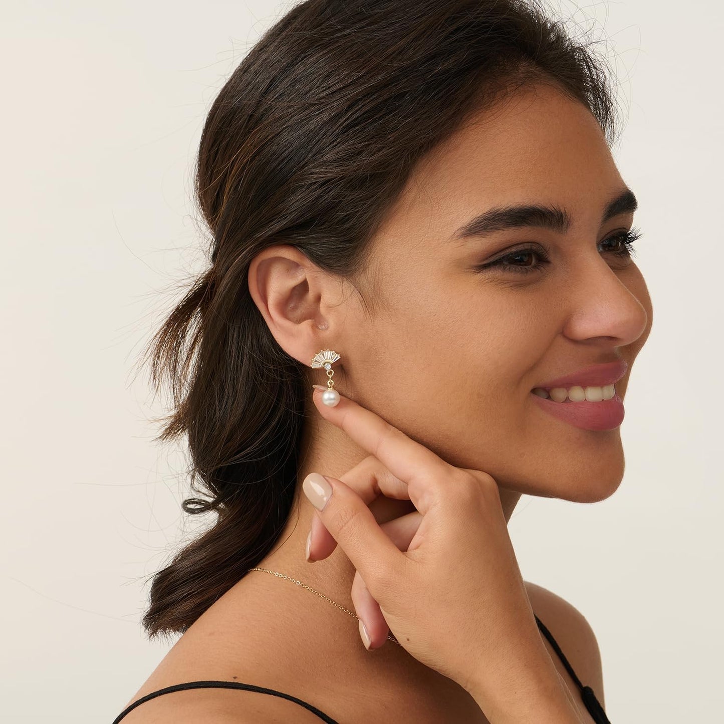PRTGL Pearl Earrings: 14k Gold-plated Cubic Zirconia Accented Pearl Drop Wedding Engagement Earrings For Women Bridal Bridesmaid (Fan Designed)