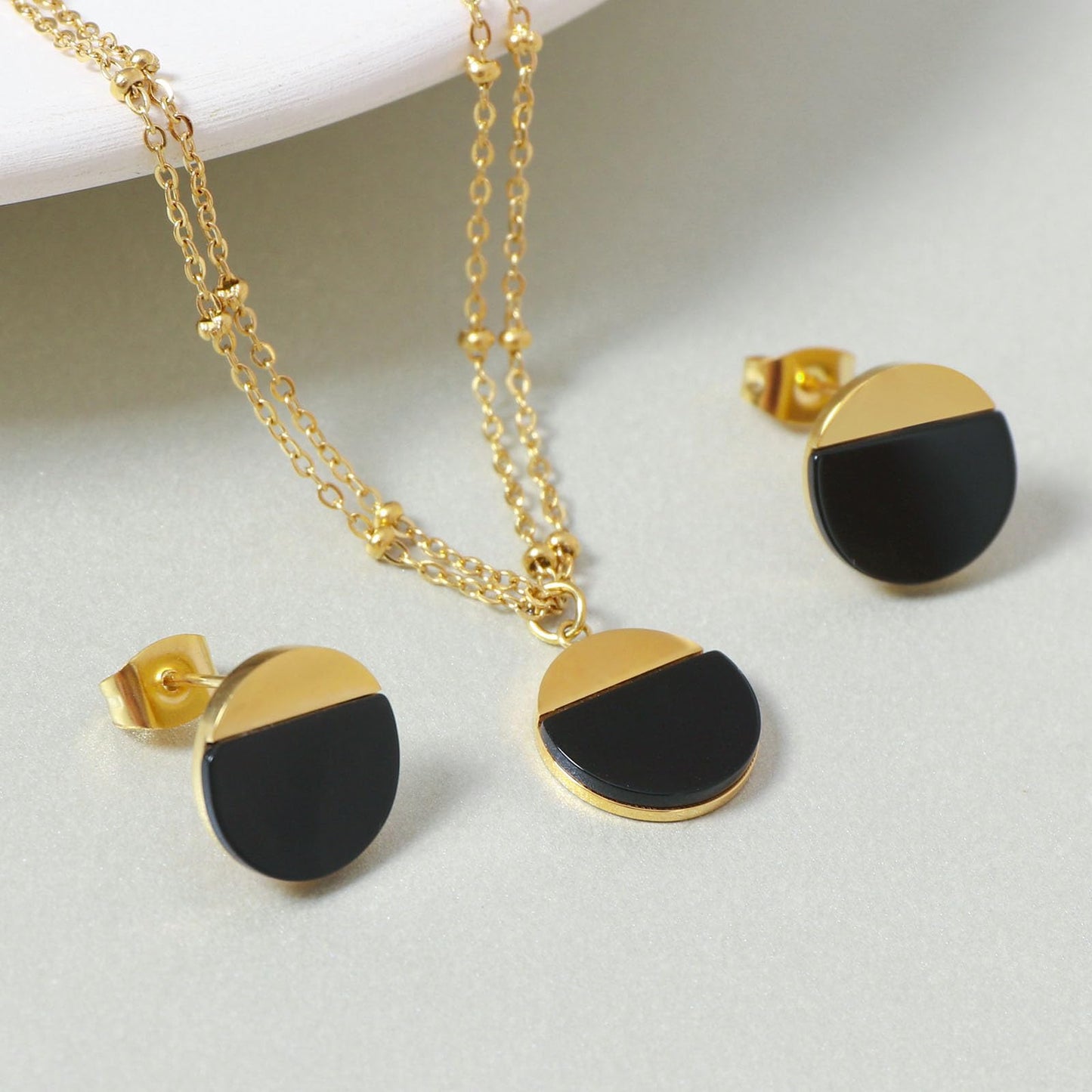 TaYolnFaSo Natural Black Agate Jewelry Set for Women 18K Gold Plated Black Onyx Stud Earrings Double Chain Necklace Set Dainty Jewelry Gift