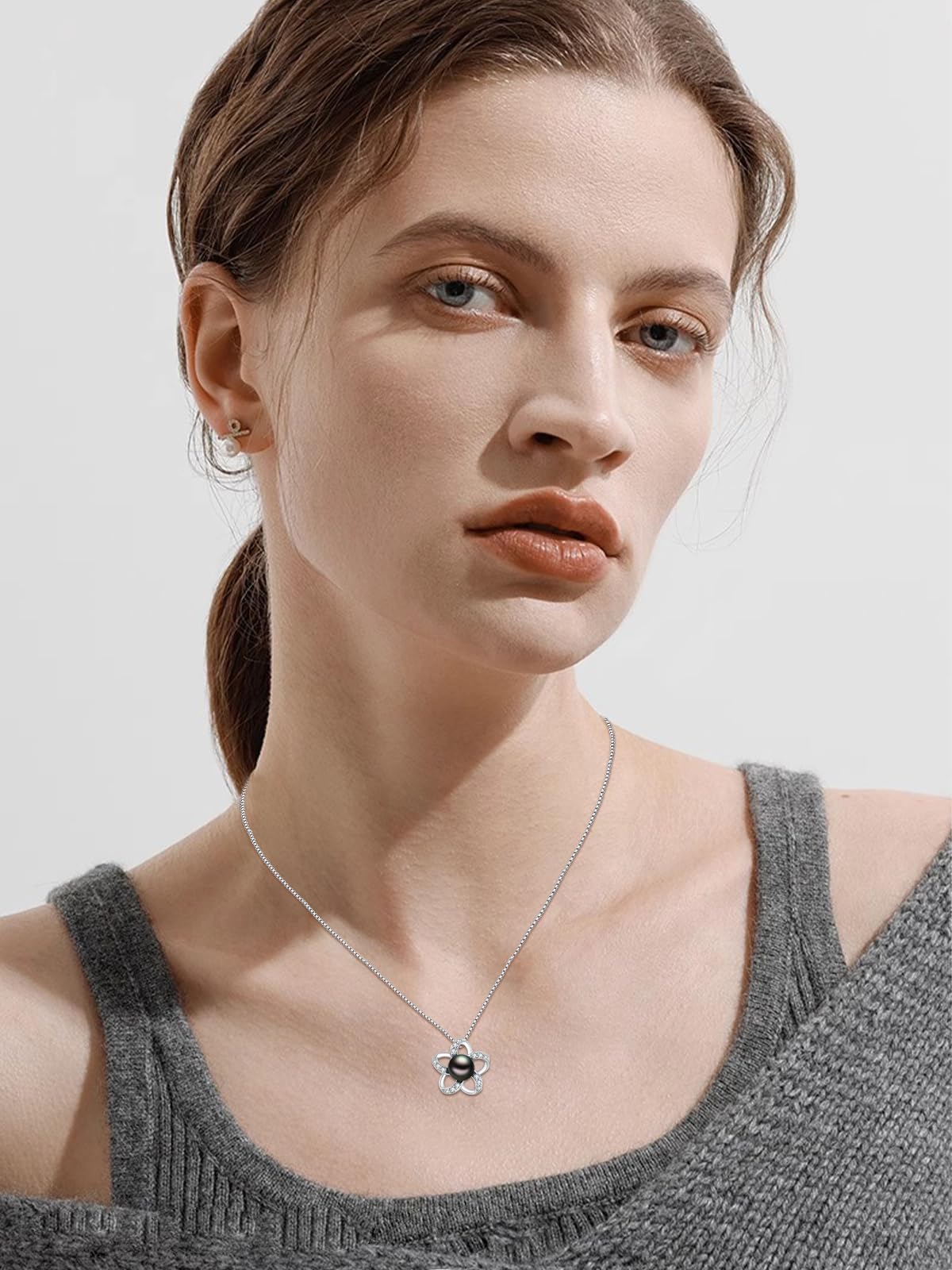 KANNSOAR Tahitian Black Pearl Necklace for Women 18K White Gold Plated Sterling Silver Pentagram Pendant Necklace Tahitian Black Pearl Gifts for Wedding Anniversary Graduation Birthday