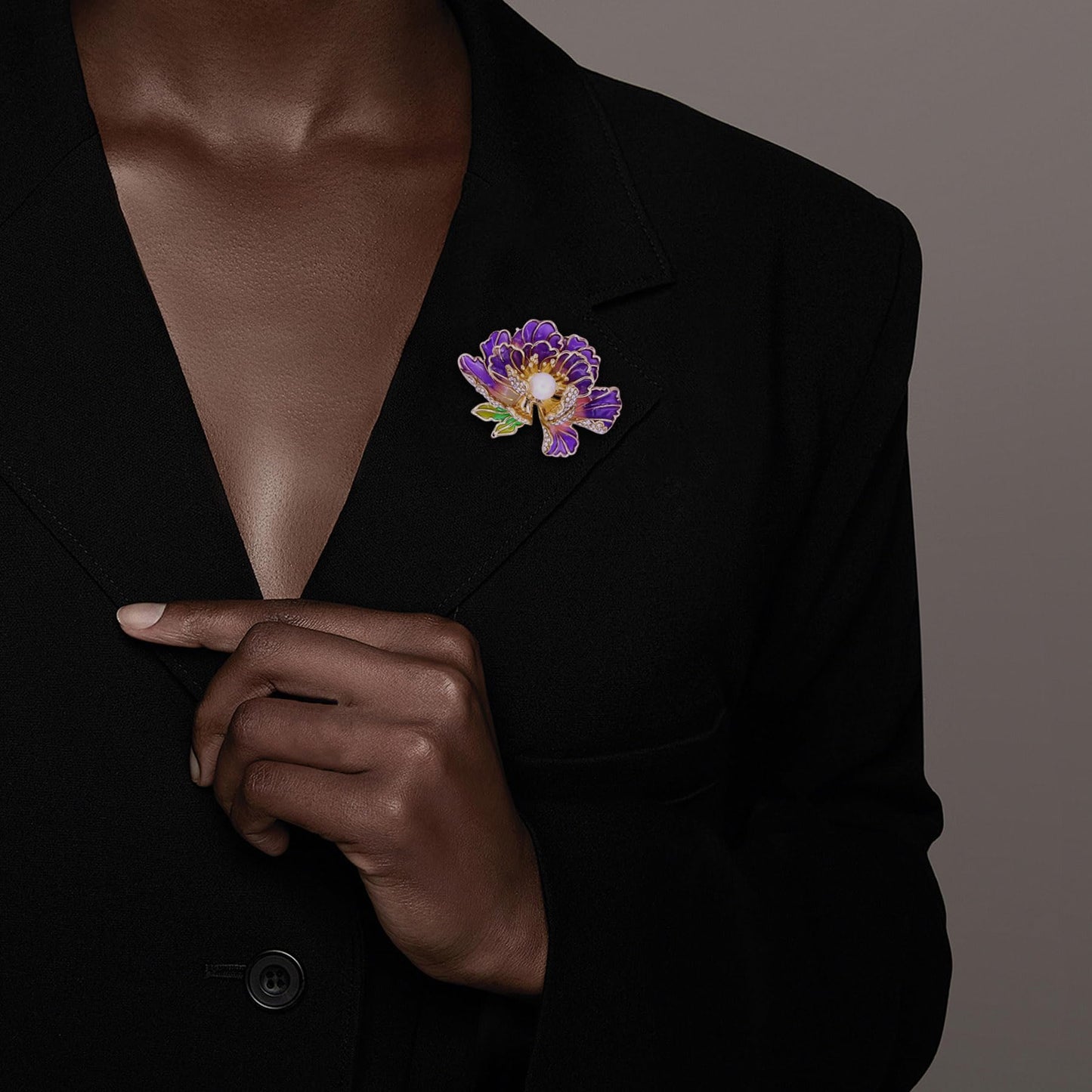 Crystal Red Flower Brooch Pins for Women Elegant Enamel Rhinestone Floral Brooches Pin Fashion Jewelry for Party Dance Wedding Banquet Brooch for Women Gift (Purple)