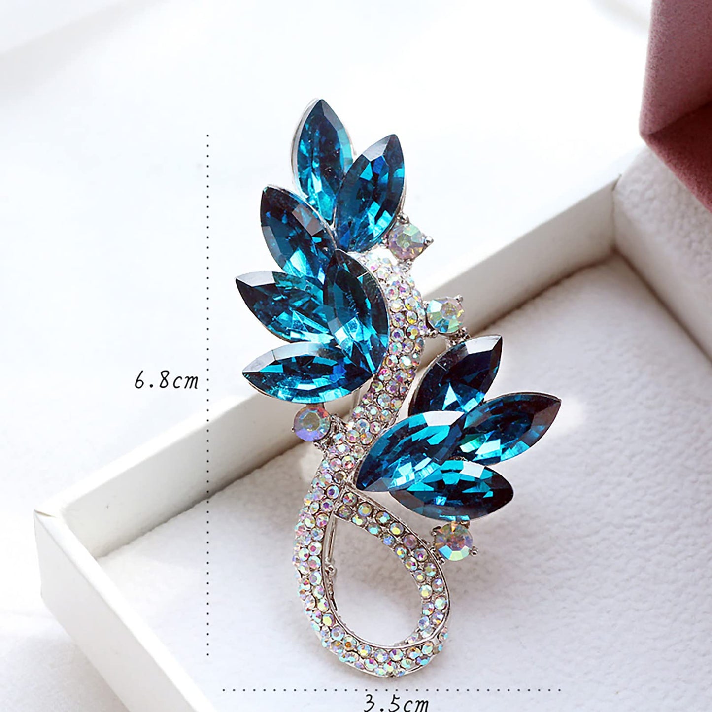 AILONMEI Brooch Pins For Women Fashion, Flower Brooches Jewelry For Women Floral Series Brooches And Pins Designer Lady's Costume