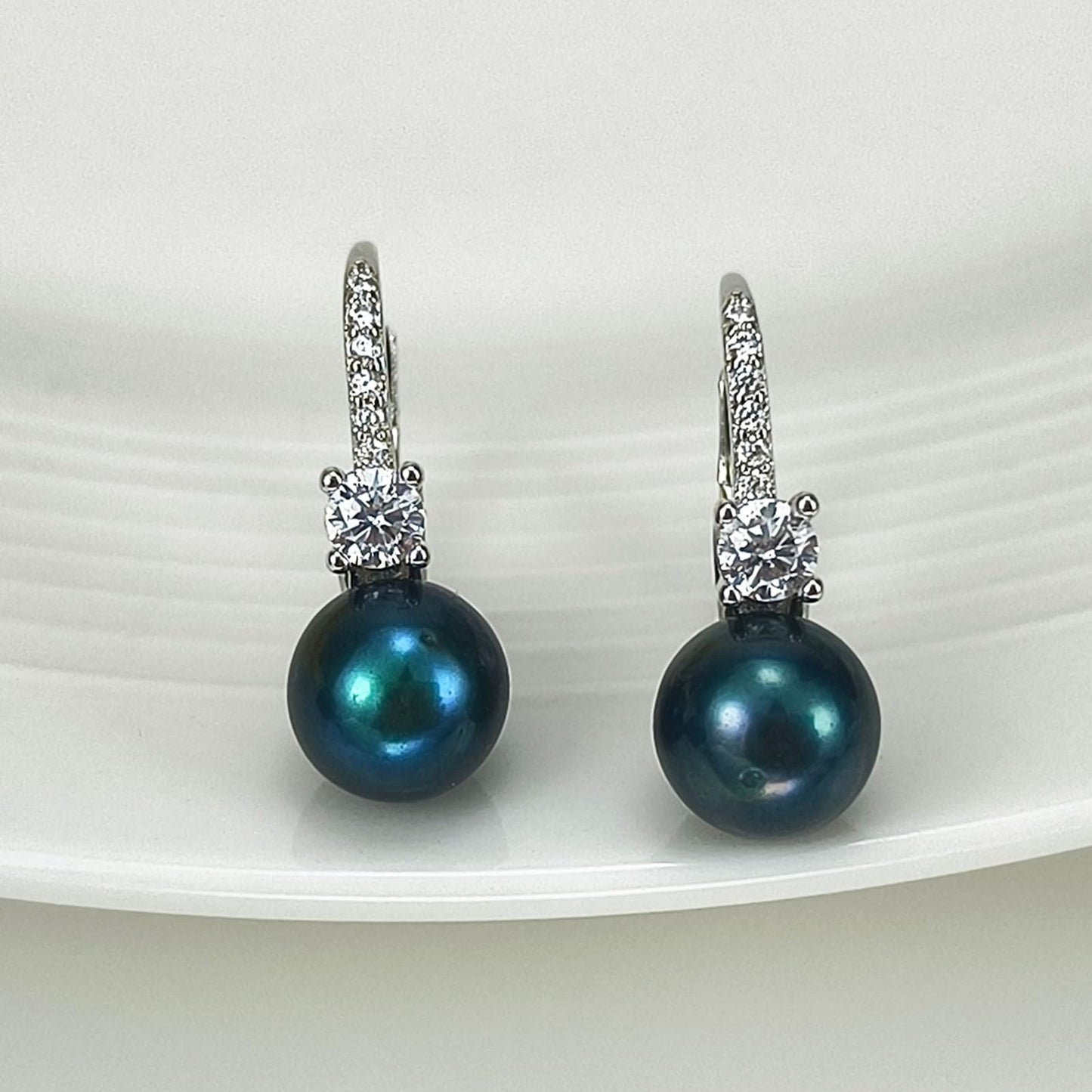 BAMIKI Black Pearl Drop Dangle Earrings 925 Sterling Silver Cubic Zirconia Leverback Earrings, 8MM Round Saltwater Cultured Pearls Jewelry Gifts for Women Wife Mother