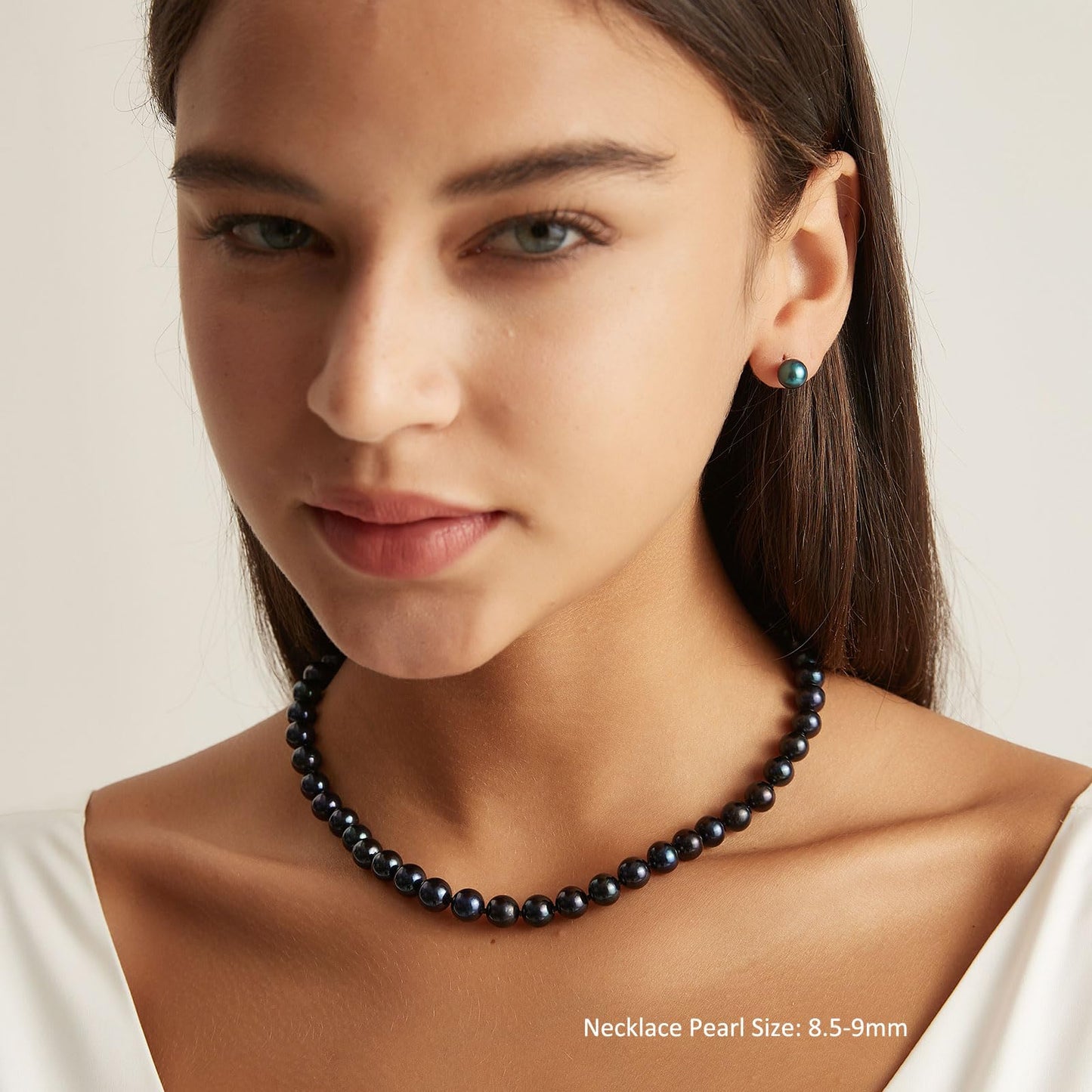 YAMI Tahitian Black Pearl Necklace, Natural Saltwater Cultured Round Pearl 8.5-9mm Strand Necklace with 925 Sterling Silver Adjustable Clasp, Anniversary Mother's Day Jewelry Gifts for Women