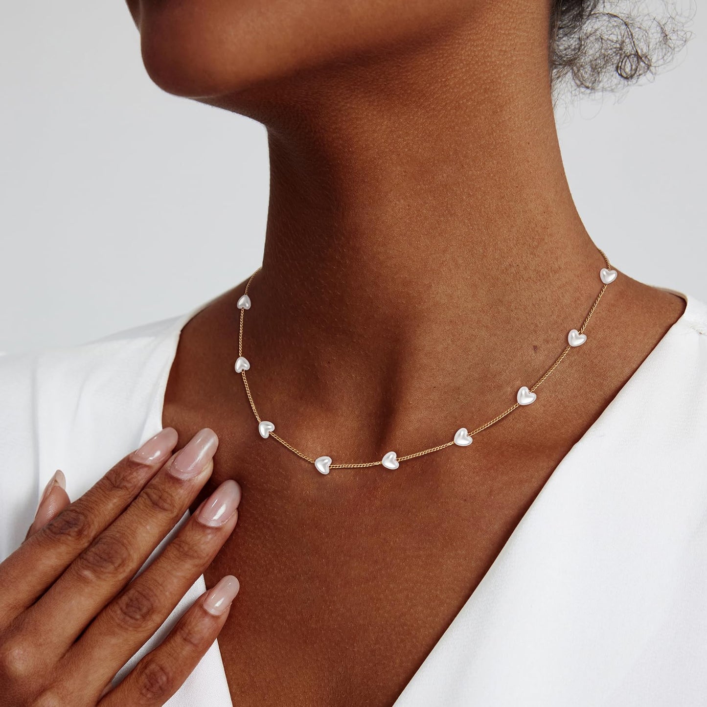 Zeffy Gold Pearl Necklace Heart Necklace as Pearls Jewelry Dainty Necklaces for Women Summer Jewelrys Gold and Pearl Choker for White Pearls Necklaces as Wedding Jewelry Gift