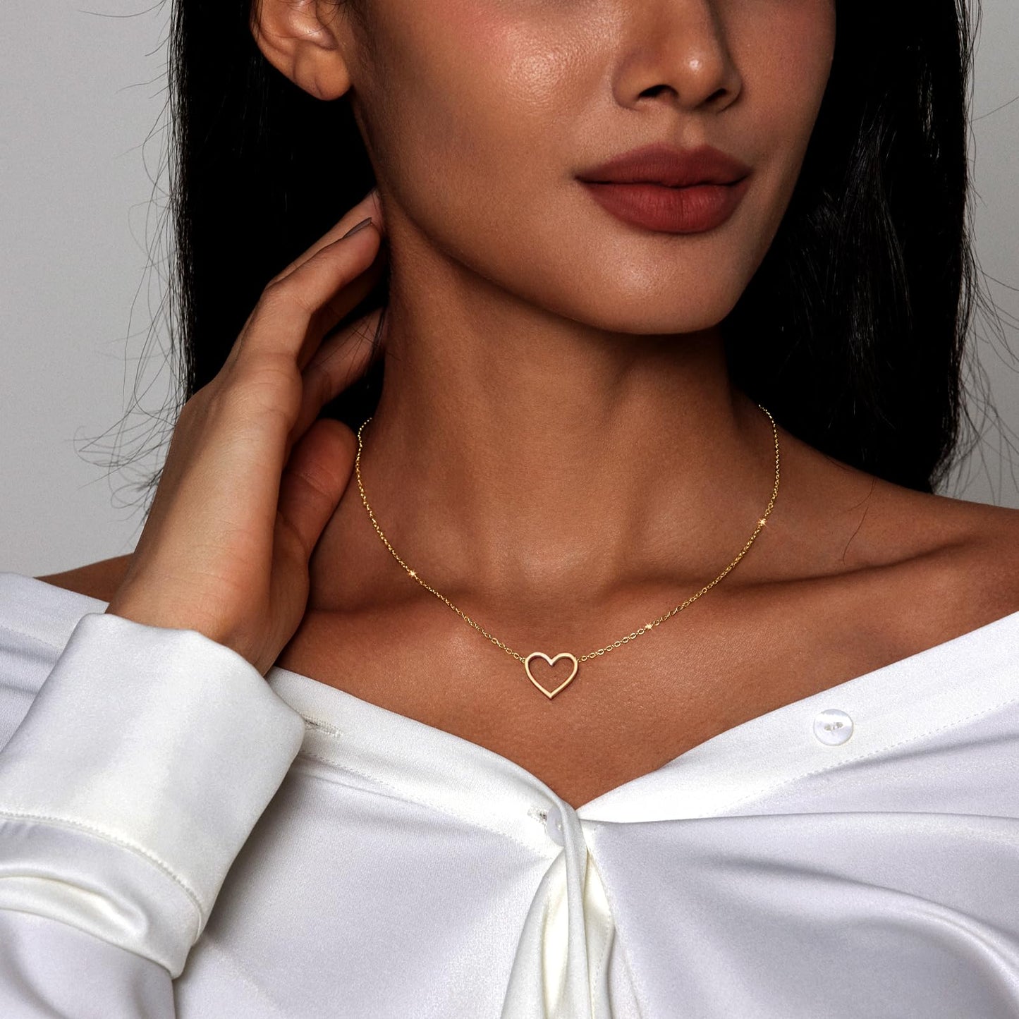 Zeffy Heart Necklace for Women 14k Gold Plated Cute Necklaces Trendy Open Heart Choker Necklaces Dainty Simple Gold Jewelry for Women Gifts