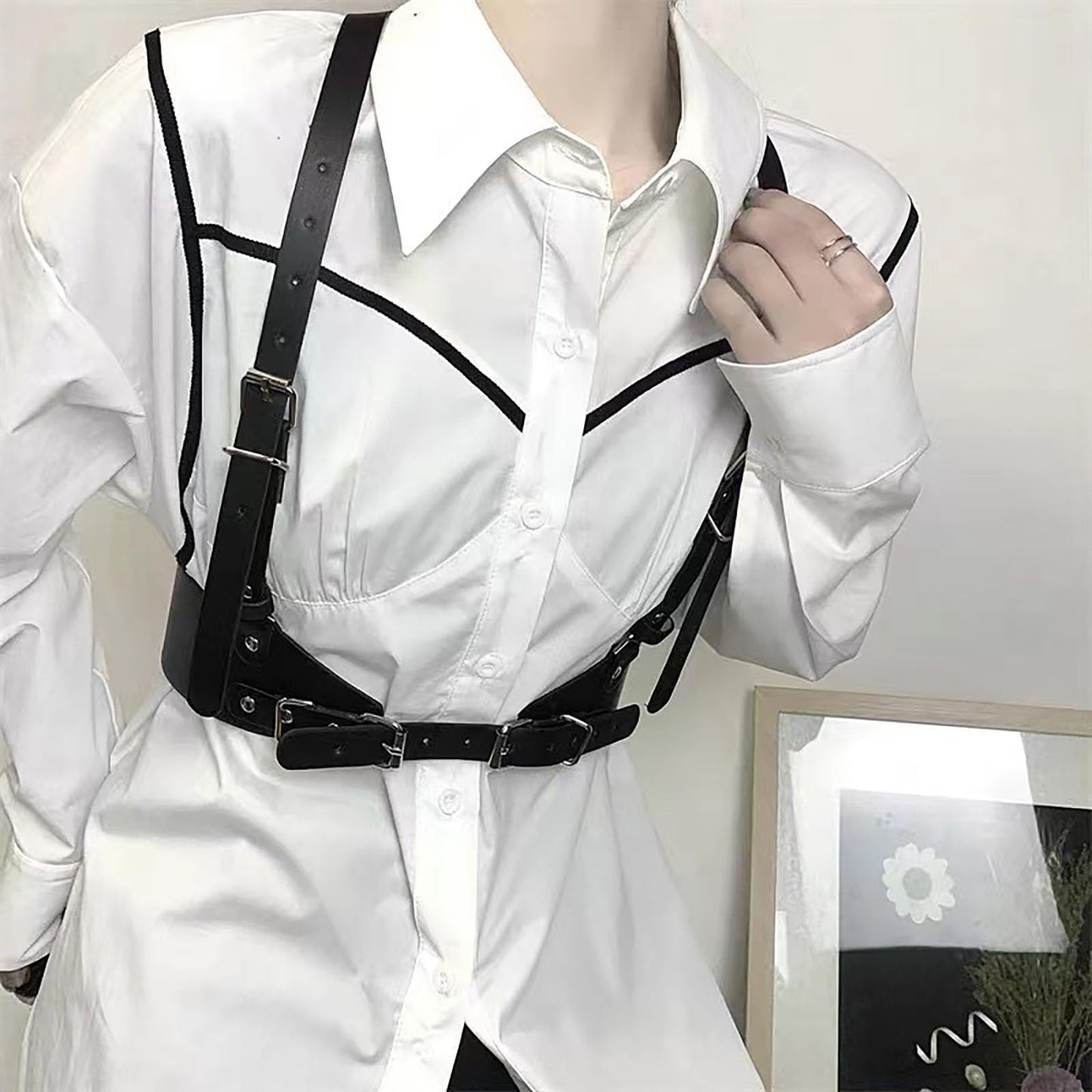 Kutocesy Women PU Leather Harness Belt with Suspenders Adjustable Punk Waist Belt for Shirts Gothic Streetwear Accessory (Black)