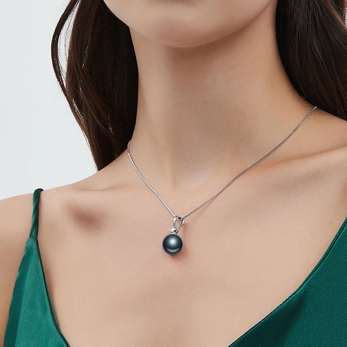 YAMI Black Tahitian Pearl Necklace and Earrings Set, Saltwater Cultured Pearl, 925 Sterling Silver Necklace, Elegant and Luxurious Jewelry Gift for Women for Anniversaries, Birthdays, and Mother's Day