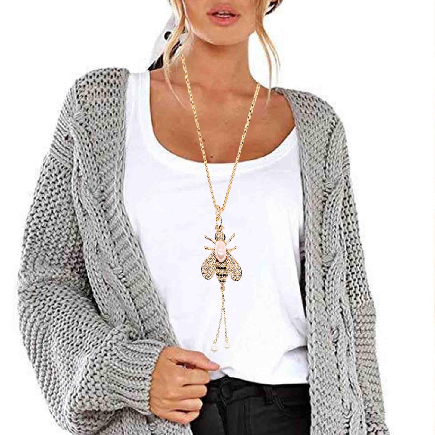 Honey Bee Necklace Crystal Insect Themed Bee Necklace Animal Fashion Shell Pearl Long Necklaces Gold Tone for Women Jewelry(Pink pearl nceklace)