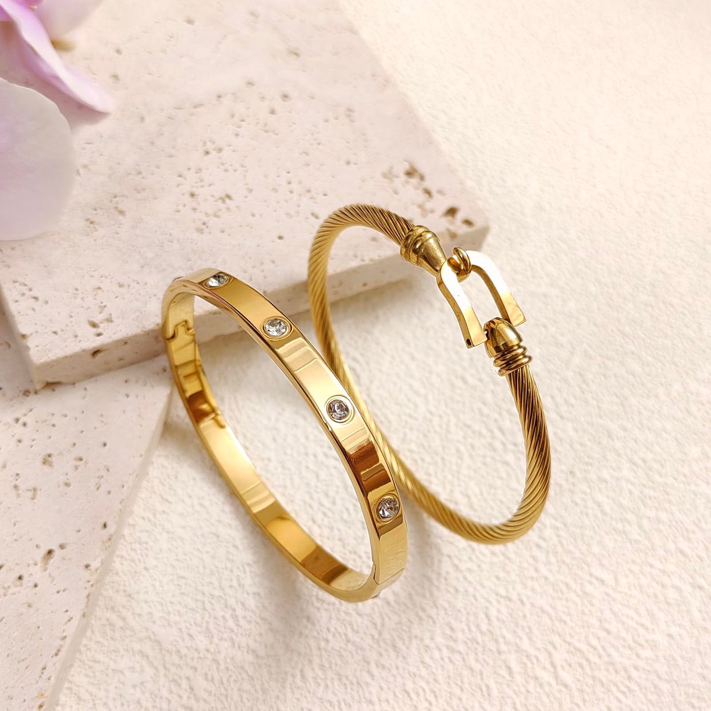 Belt Buckle Bracelets set for Women 3Pcs Stackable Love Bangle 18K Gold Plated Clovers Bracelet Floral Bracelet Set Trendy Gifts for Women