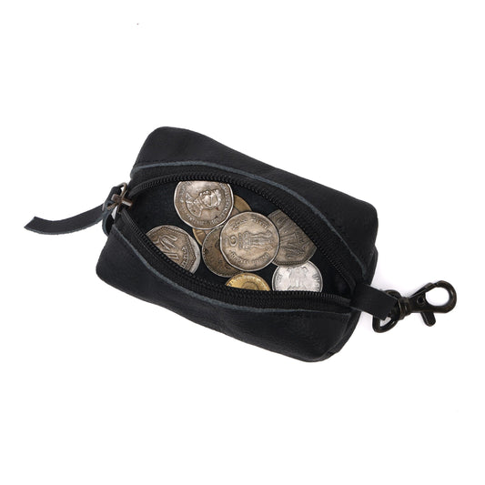 Leather Zipper Coin Pouch with Key Clip, Compact Change Holder Wallet for Men & Women, Small Leather Coin Purse for Cash, Keys, Earbuds, Everyday Carry Accessory (1, Black)