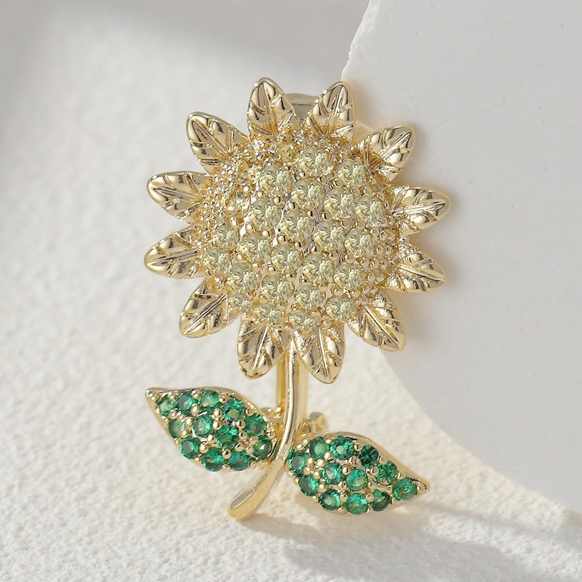 EMEGCY Sunflower Brooches for Women Rhinestone Sunflower Brooch Pins 18K Gold Plated Sunflower Lapel Pins Jewelry for Mom Wife