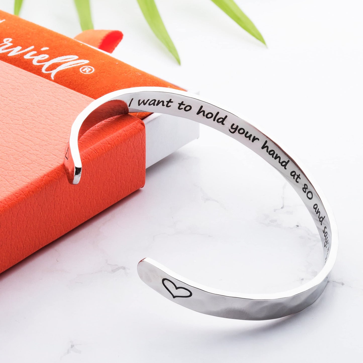 Carviell Personalized Bracelet, Gifts for Wife From Husband, Gifts for Girlfriend Birthday Gift for Her, I Love You, Stainless Steel Bangle Jewelry