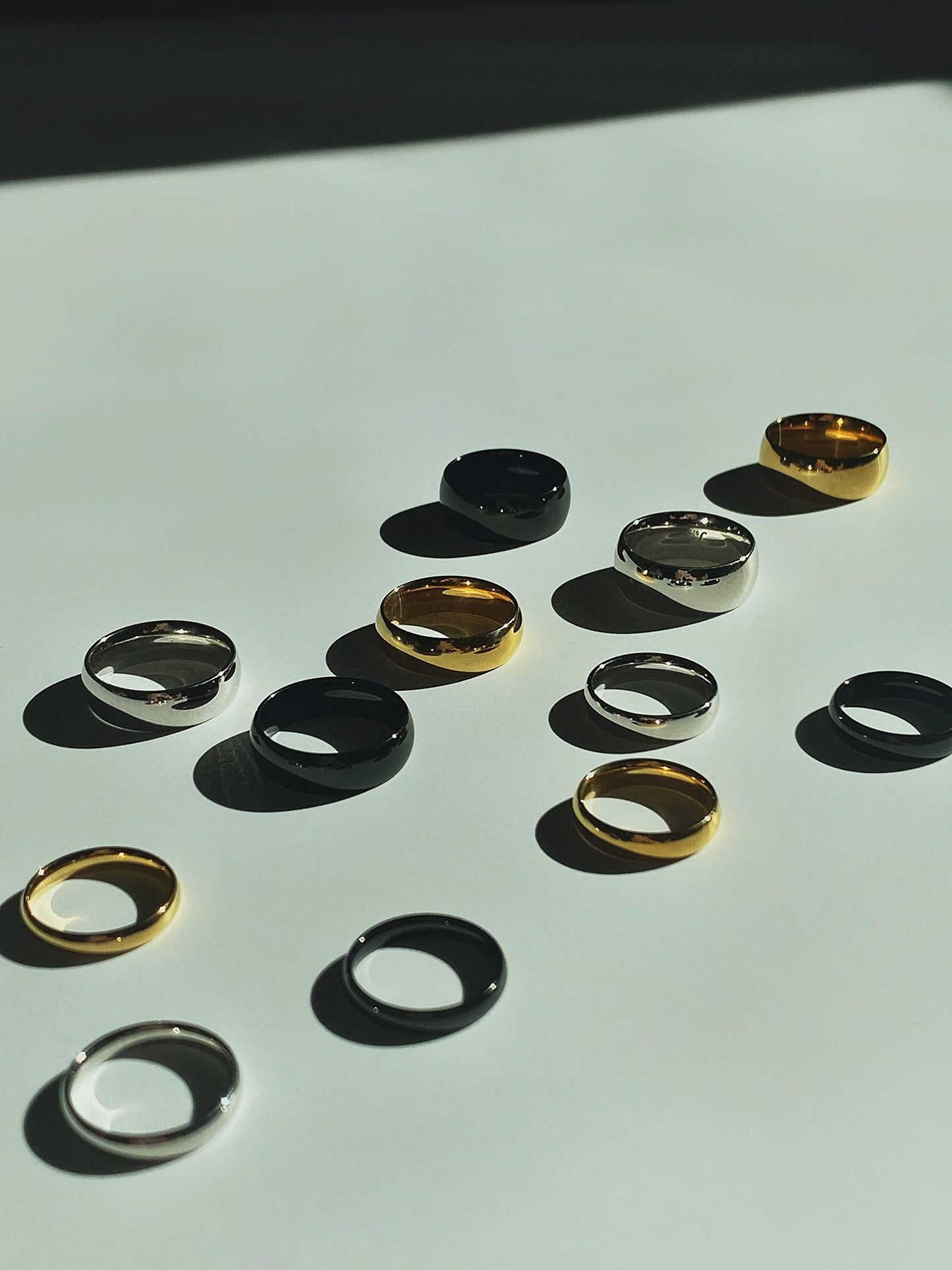 Tioneer Jewelry | Sterling Silver Plain Dome Wedding Band | Wedding Band for Women & Men | Sterling Silver Jewelry, Gold, 3mm, Size 6
