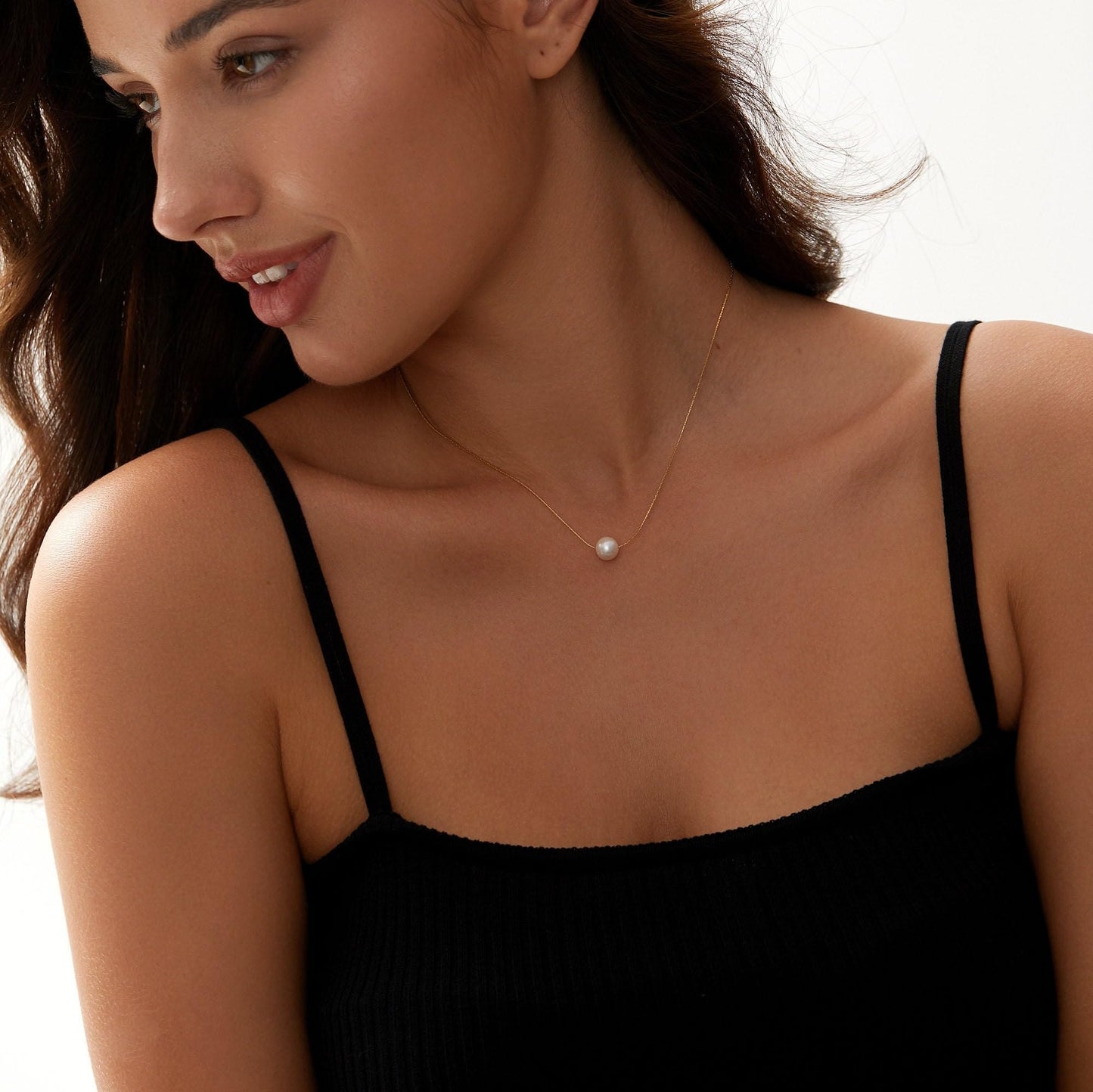 Treasure Bender Pearl Necklaces for Women Trendy, 14k Gold Plated Dainty Necklace Simple Pearl Drop Single Charm Pendant Necklace Birthday Wedding Gifts Gold Jewelry for Women