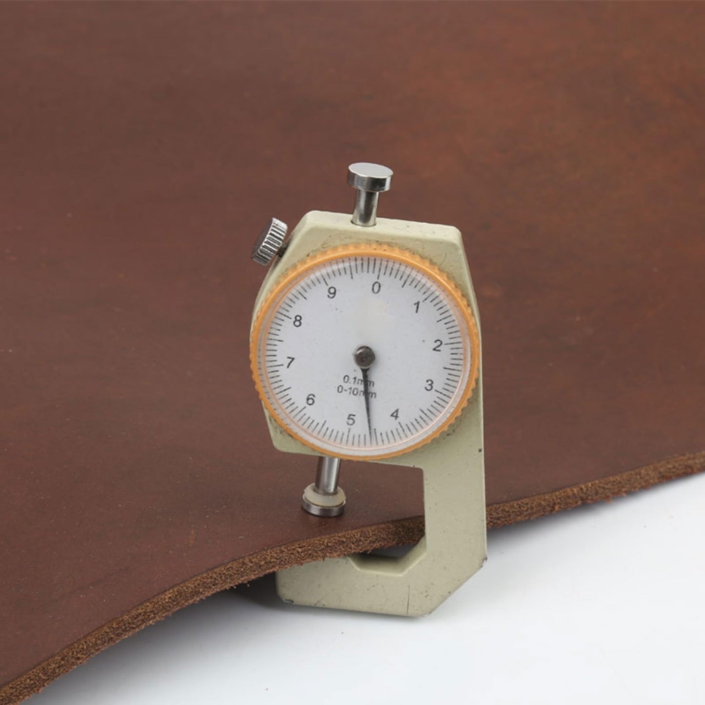 Full Grain Leather Sheet, 4-5mm Thick, Brown Leather, Vegetable Tanned Leather for Crafting, Tooling, Sheath Making (Brown 12 x 24 inches)