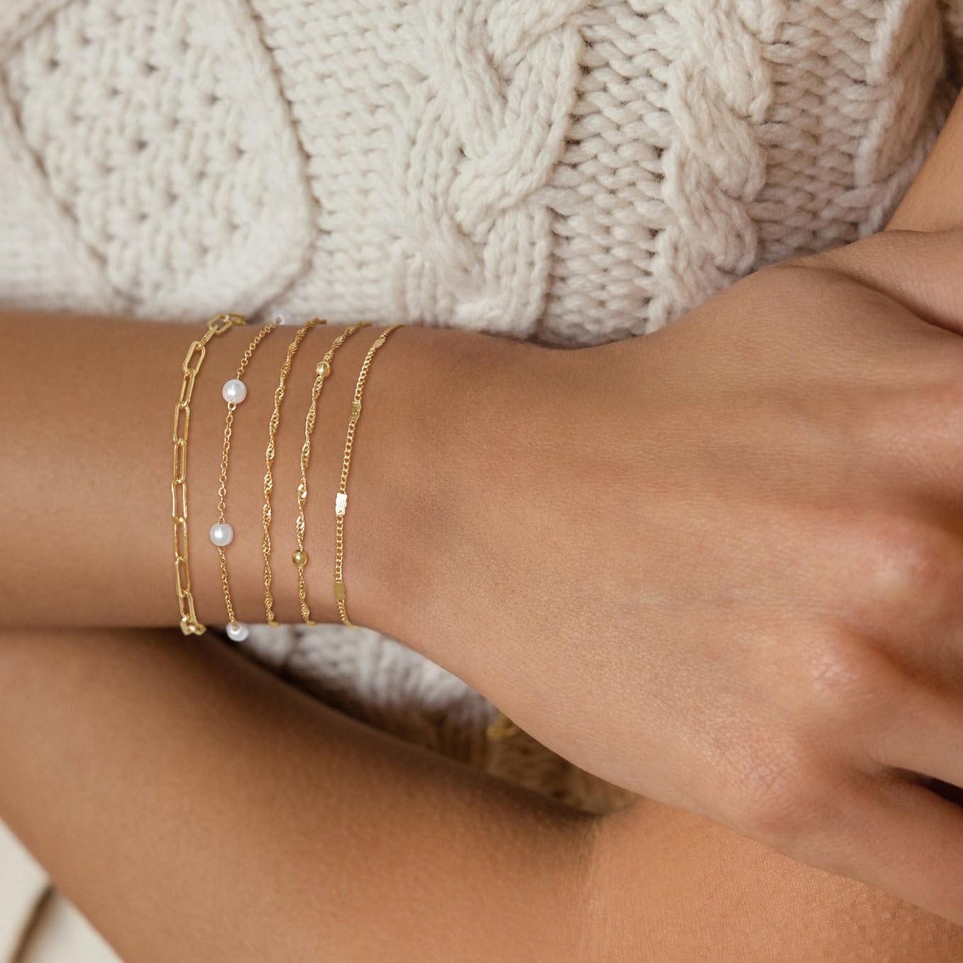 Pearl Bracelets for Women, Dainty 14K Gold Plated Bracelet Stack Thin Mariner Chain Bracelet Set Fashion Waterproof Minimalist Jewelry Link Bracelets Cute Bracelets for Women Trendy