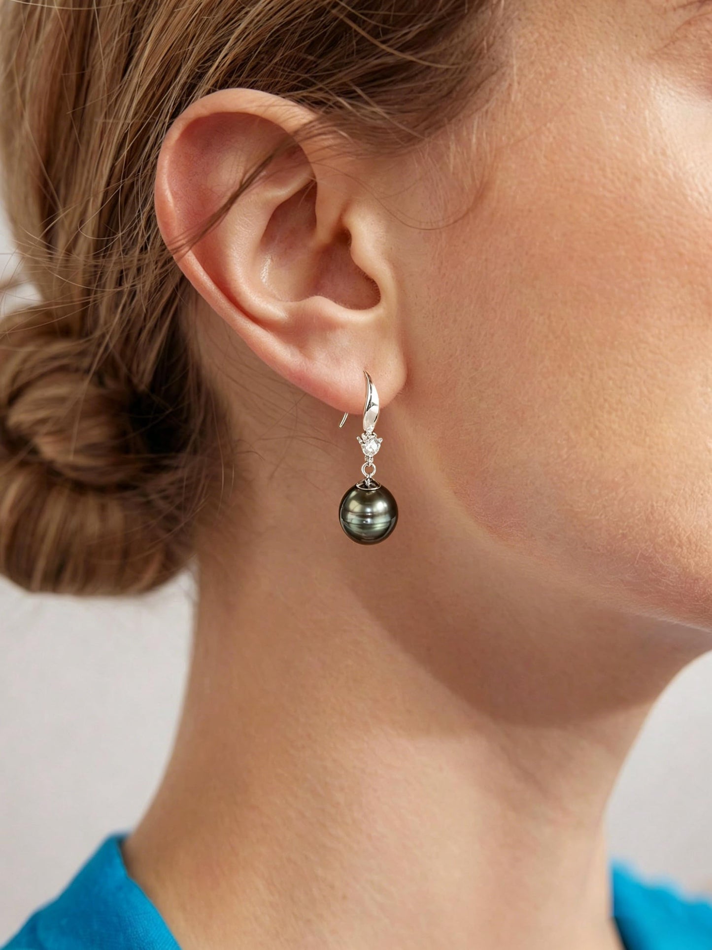 Black Pearl Earrings for Women, 925 Sterling Silver Tahitian Cultured 8-9mm Baroque Pearl Drop Dangle Earrings Birthday Anniversary Jewelry for Mom Wife