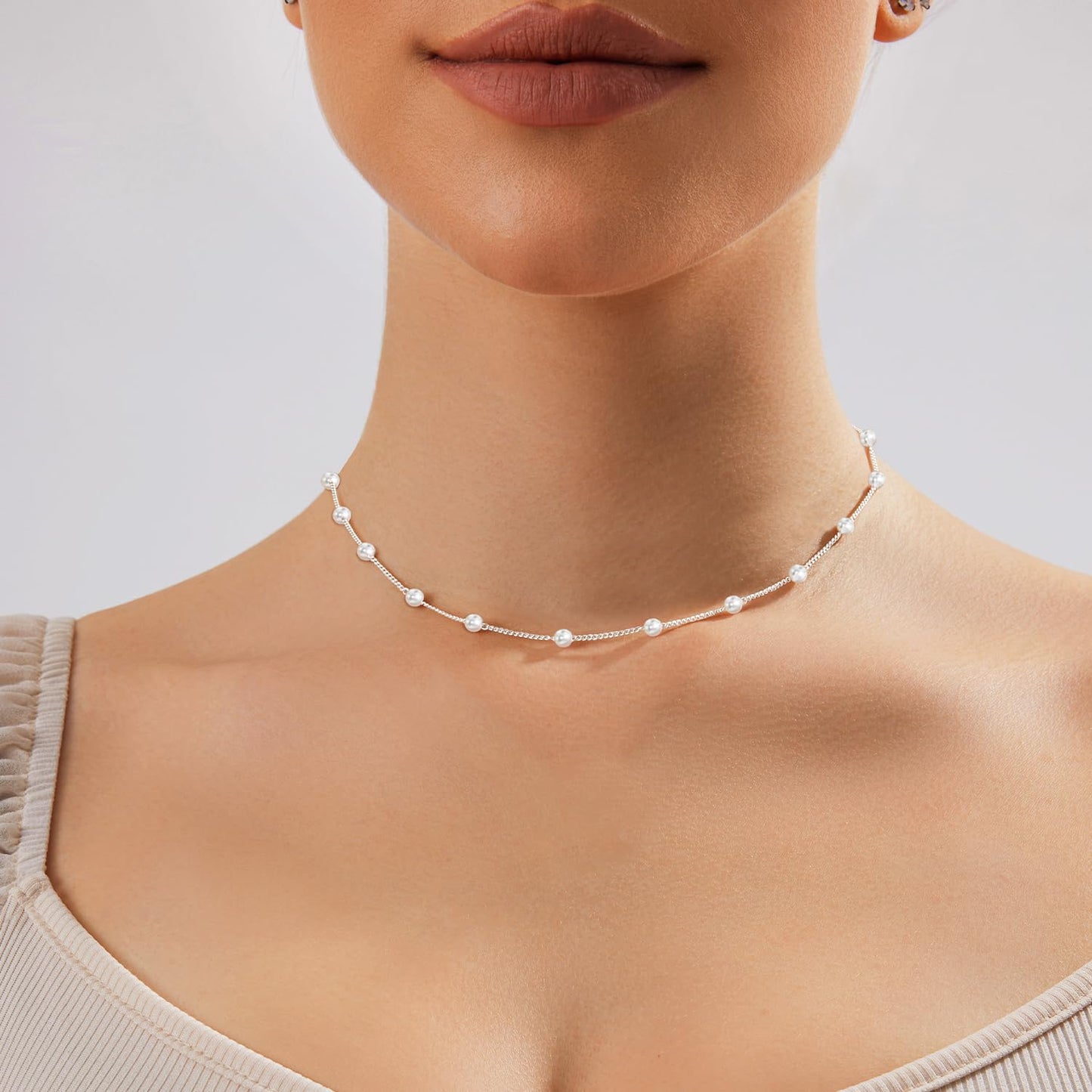 Zeffy Dainty Silver Pearl Necklace for Women Small Pearls Chain Necklace Tiny Pearl Beaded Choker Necklace for Women Simple Jewelry Gifts