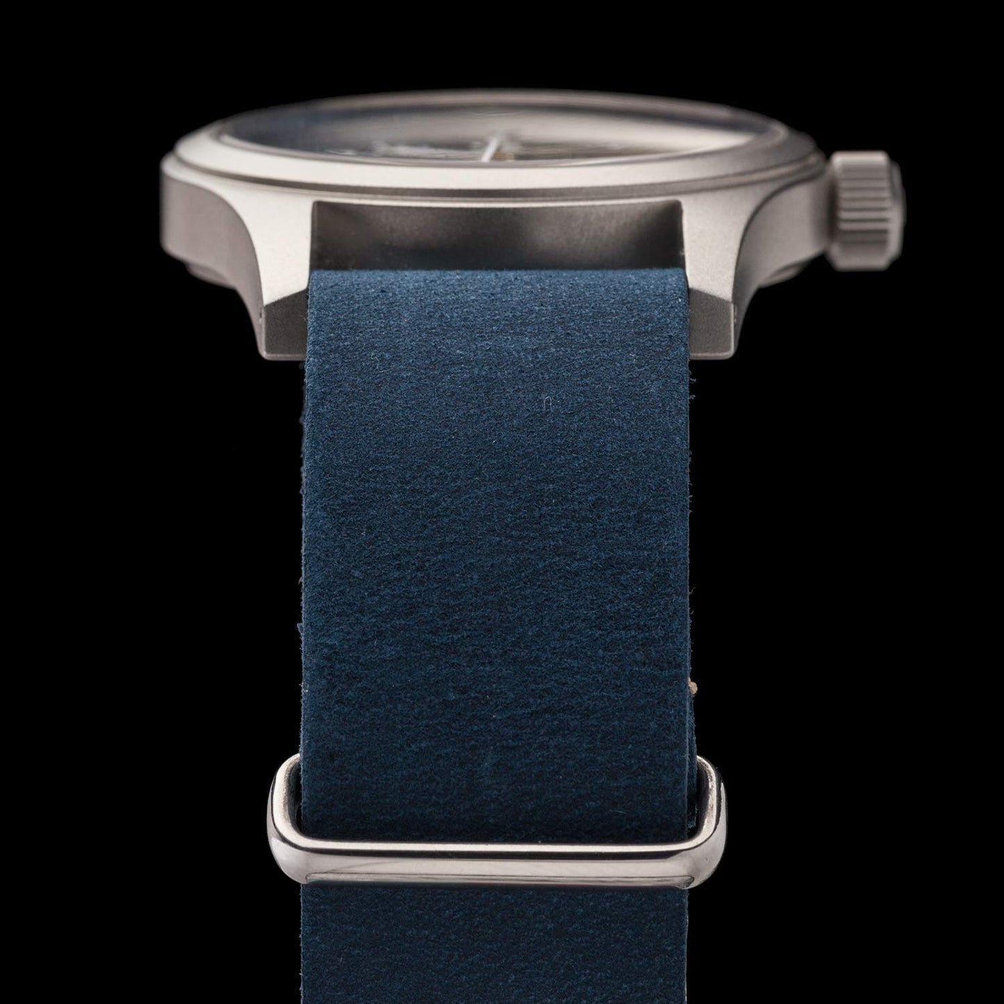 Benchmark Basics Leather Watch Band - Crazy Horse Oiled Leather One-Piece Watch Straps for Men & Women - Choice of Color & Width - 18mm, 20mm, 22mm or 24mm (20mm, Navy Blue)