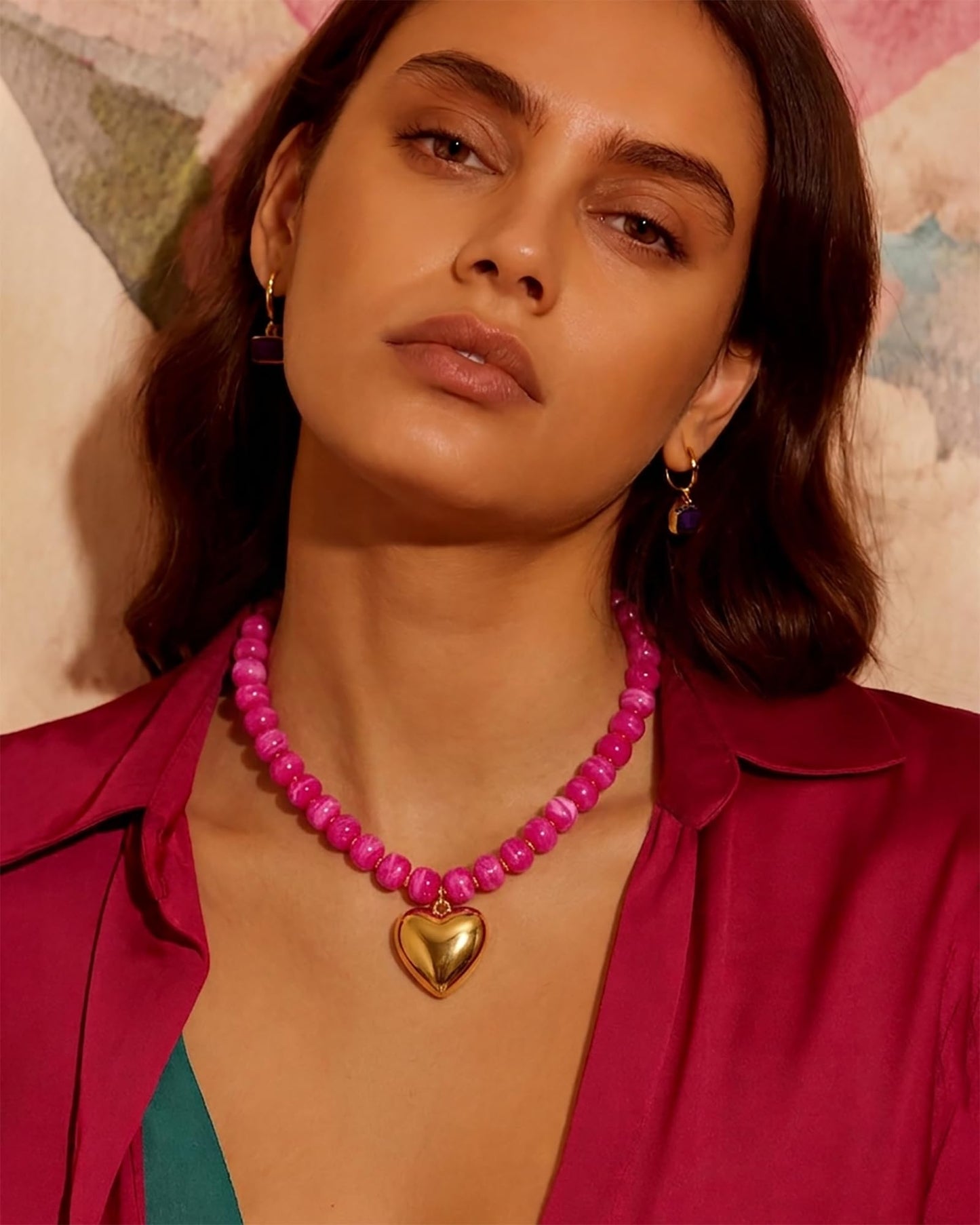 ENSKEFEN Chunky Necklaces for Women Rose Red Resin Beaded Choker Necklace Big Gold Puffy Heart Pendant Necklace Trendy Statement Necklace Jewelry