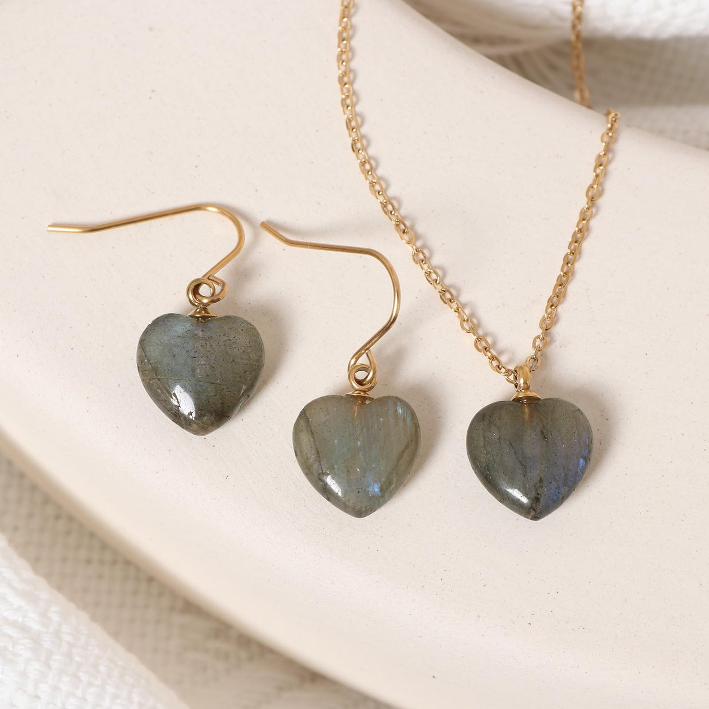 TaYolnFaSo Natural Heart Labradorite Jewelry Set for Women Dainty Cute 18K Gold Plated Labradorite Earrings and Necklace Set Birthday Gifts