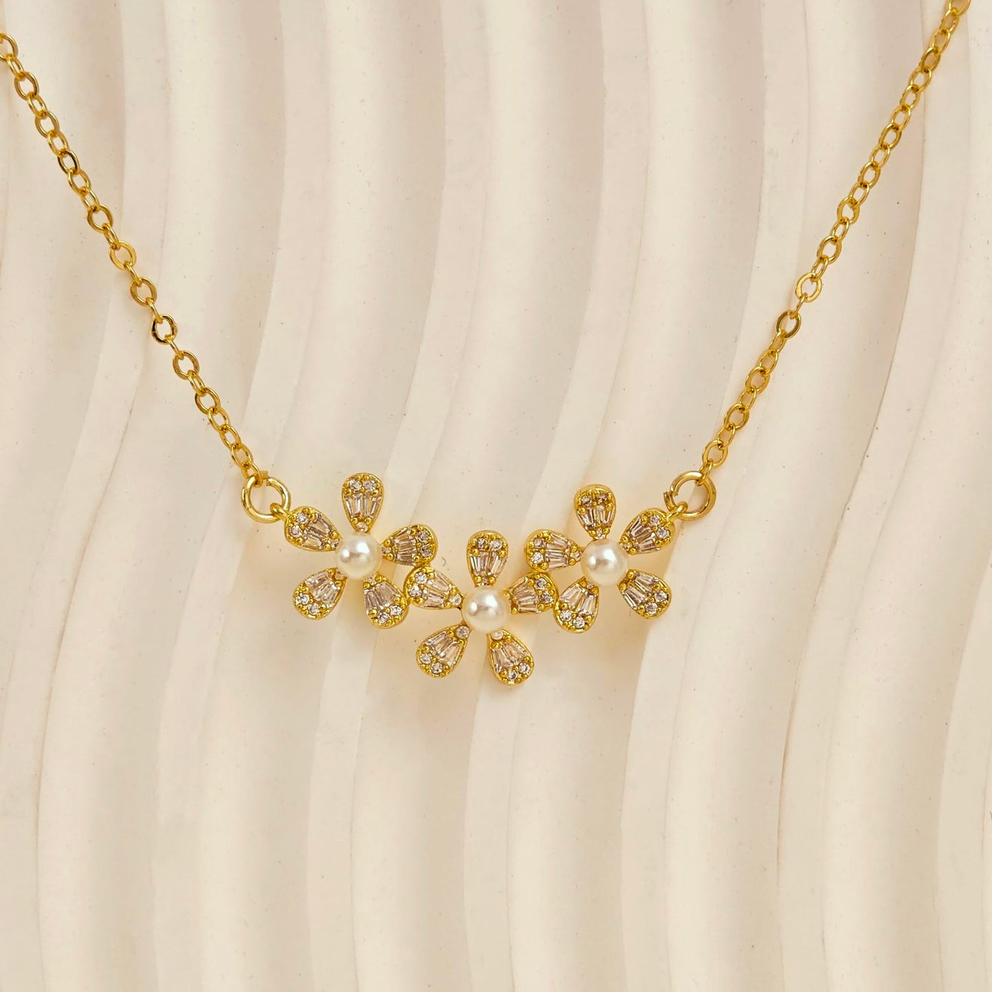 JOBICY Gold Pearl Necklaces for Women: Trendy, Flower Pearl Drop Pendant Necklace, 14k Gold Plated, Simple Choker, Perfect for Brides, Prom, Weddings & Gifts