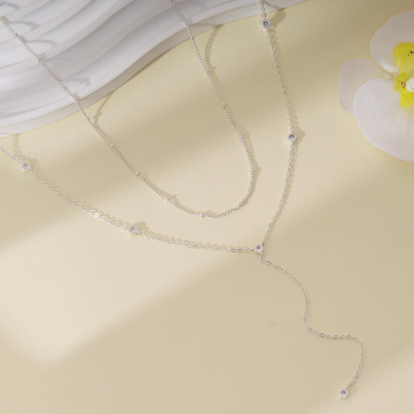 Fwlisesa Silver Layered Necklaces for Women, Dainty Silver Necklace Set Fashion Necklaces Stack Choker Necklace for Woman Costume Summer Beach Jewelry