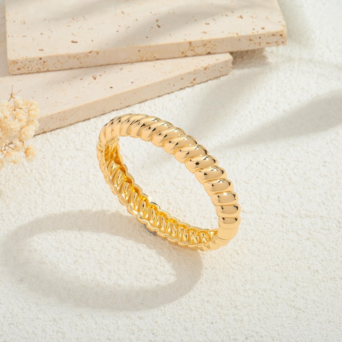 HUAYUNFANG Chunky Gold Bangle Bracelets for Women Twisted Hinged Wrist Cuff Bracelets Open Spiraled Oval Bracelet Trendy Jewelry for Women