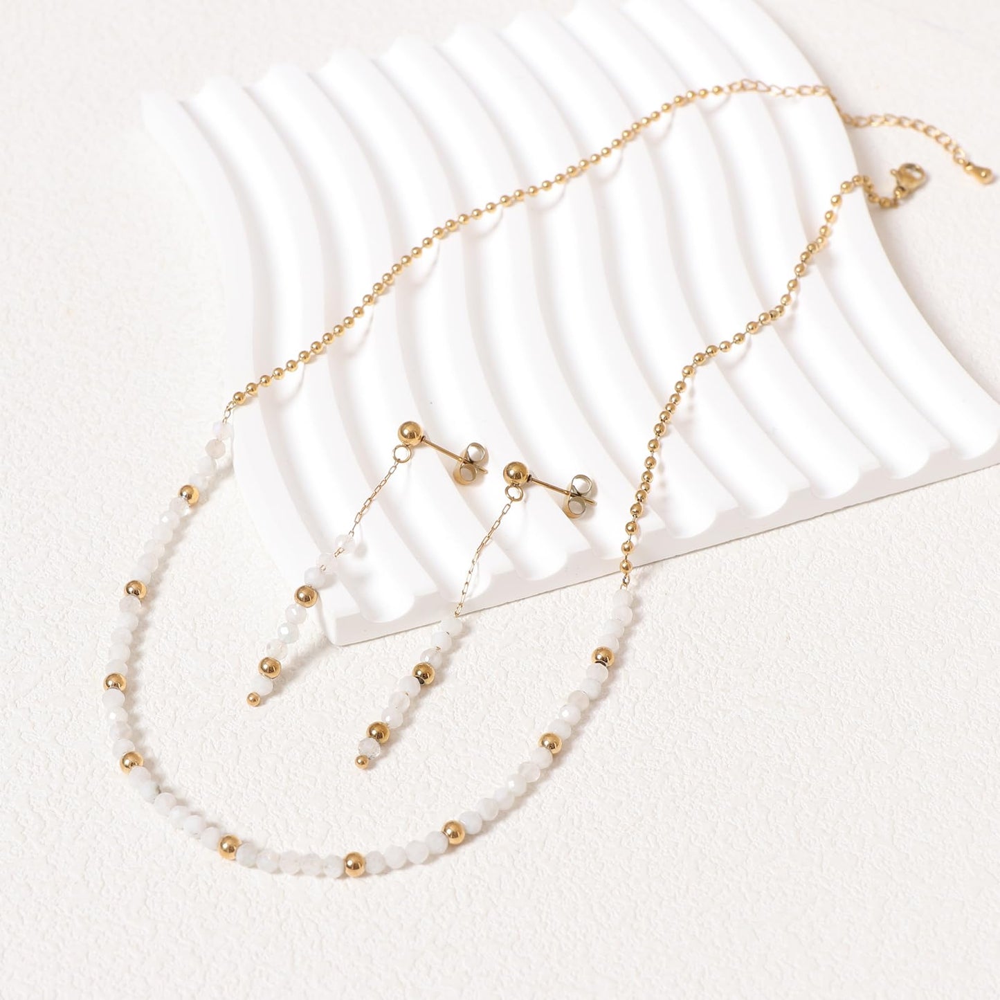 TaYolnFaSo Round Moonstone Beads Jewelry Set for Women 18K Gold Plated White Moonstone Necklace and Earrings Set Gift for Her