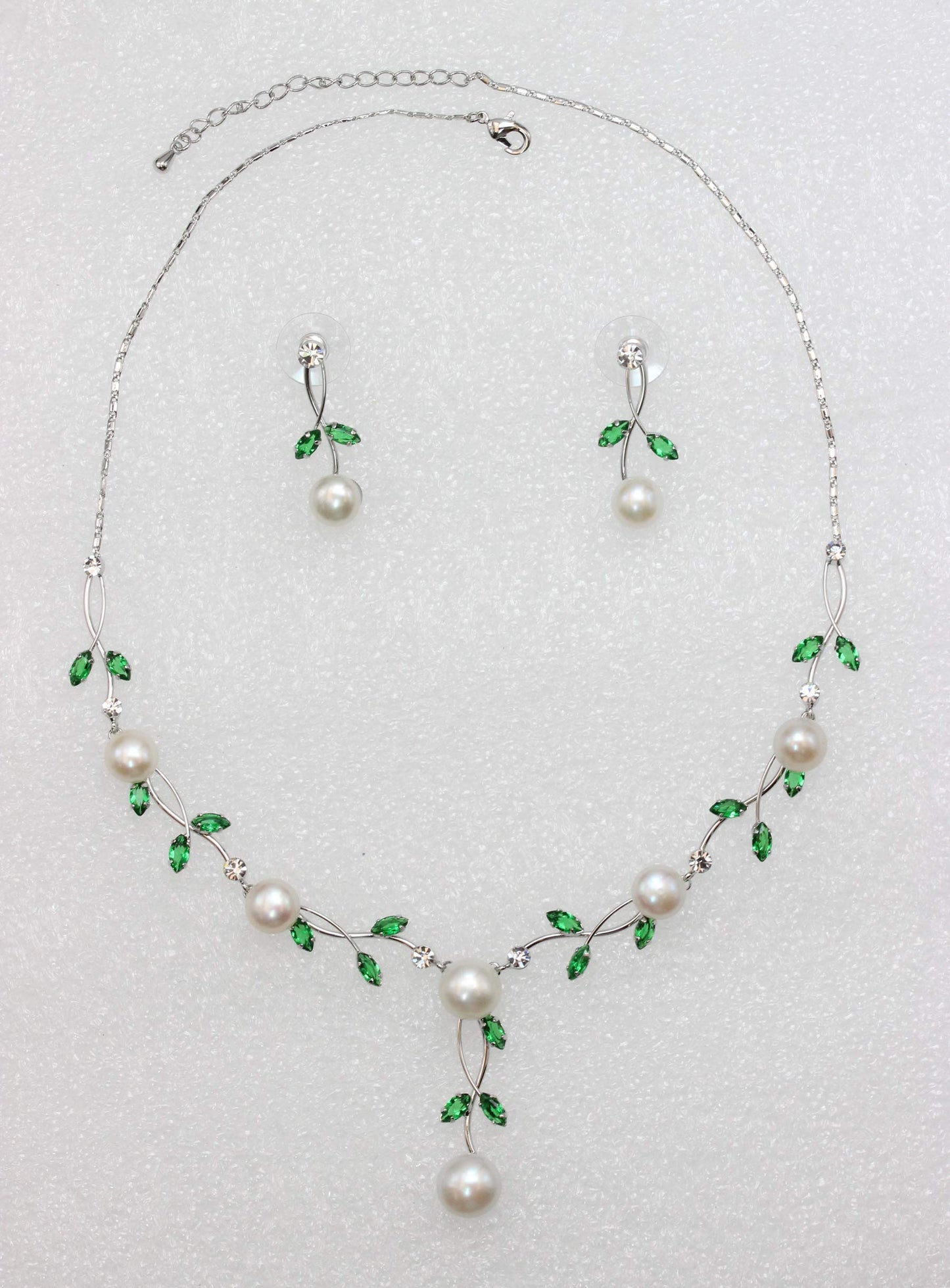 Faship Green CZ Crystal Genuine Freshwater Pearls Floral Necklace Earrings Set - Green