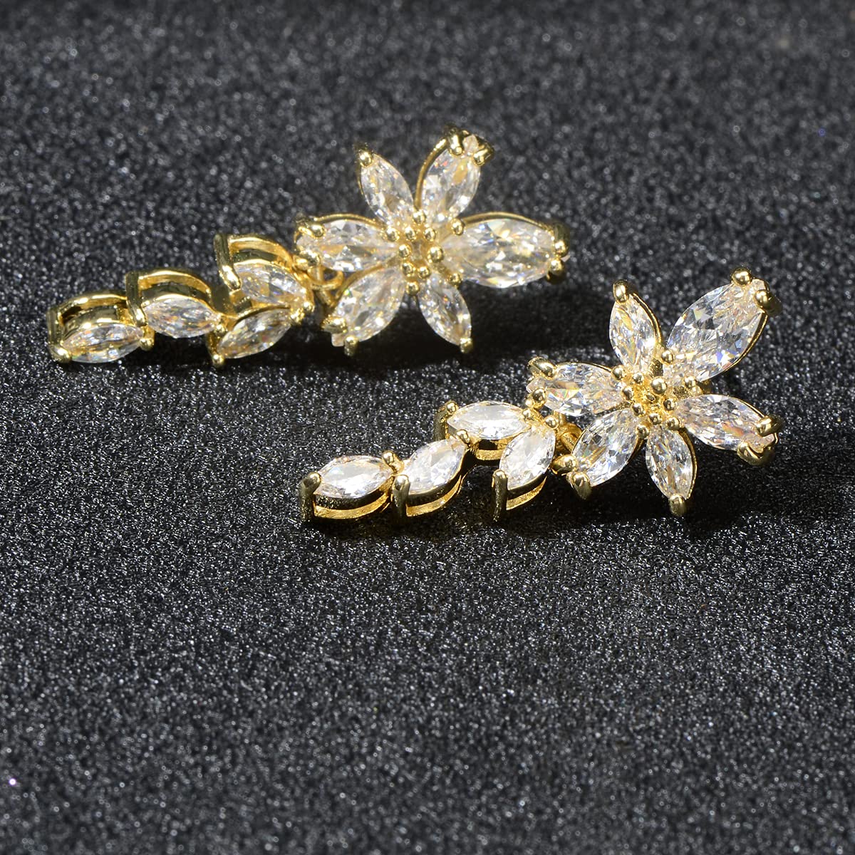 Cubic Zirconia Bridal Earrings Women’s Marquise CZ Cluster Floral Leaf Crystal Rhinestone Dangle Drop Earring for Bride Bridesmaids Mother of Bride Party Prom