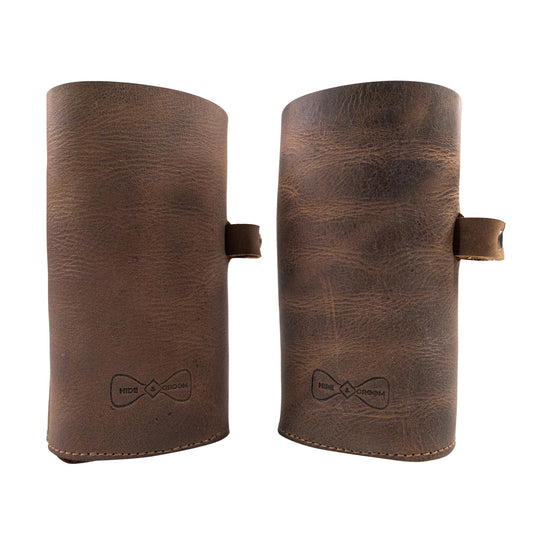 Hide & Groom, Set of 2 Bottle Sleeves with Bottle Opener Slot for Weddings, Best Man Accessories, Rustic Covers for Standard Bottles, Collapsible, Full Grain Leather, Handmade, Bourbon Brown
