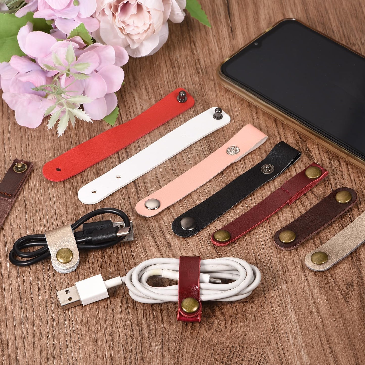 MECCANIXITY Pack of 20 Leather Cable Straps Cable Ties, Cord Organizer, Portable Cable Management for USB Cables, Headphone Wires, Black/Light Brown