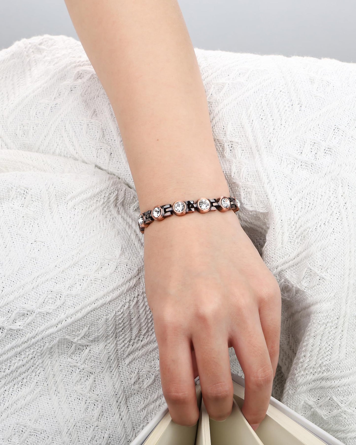 MagEnergy Copper Bracelet for Women, 99.9% Pure Copper Magnetic Bracelet, Adjustable Bracelet Jewelry Gifts (Crystal)