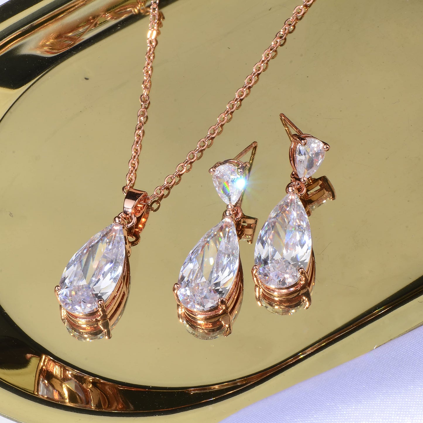 Wedding Jewelry Set for Bridesmaids Sterling Silver Teardrop CZ Crystal Cubic Zirconia Rhinestone Diamond Bridal Necklace Earrings Set for Bride Mother of Bride Party Prom Birthstone Costume