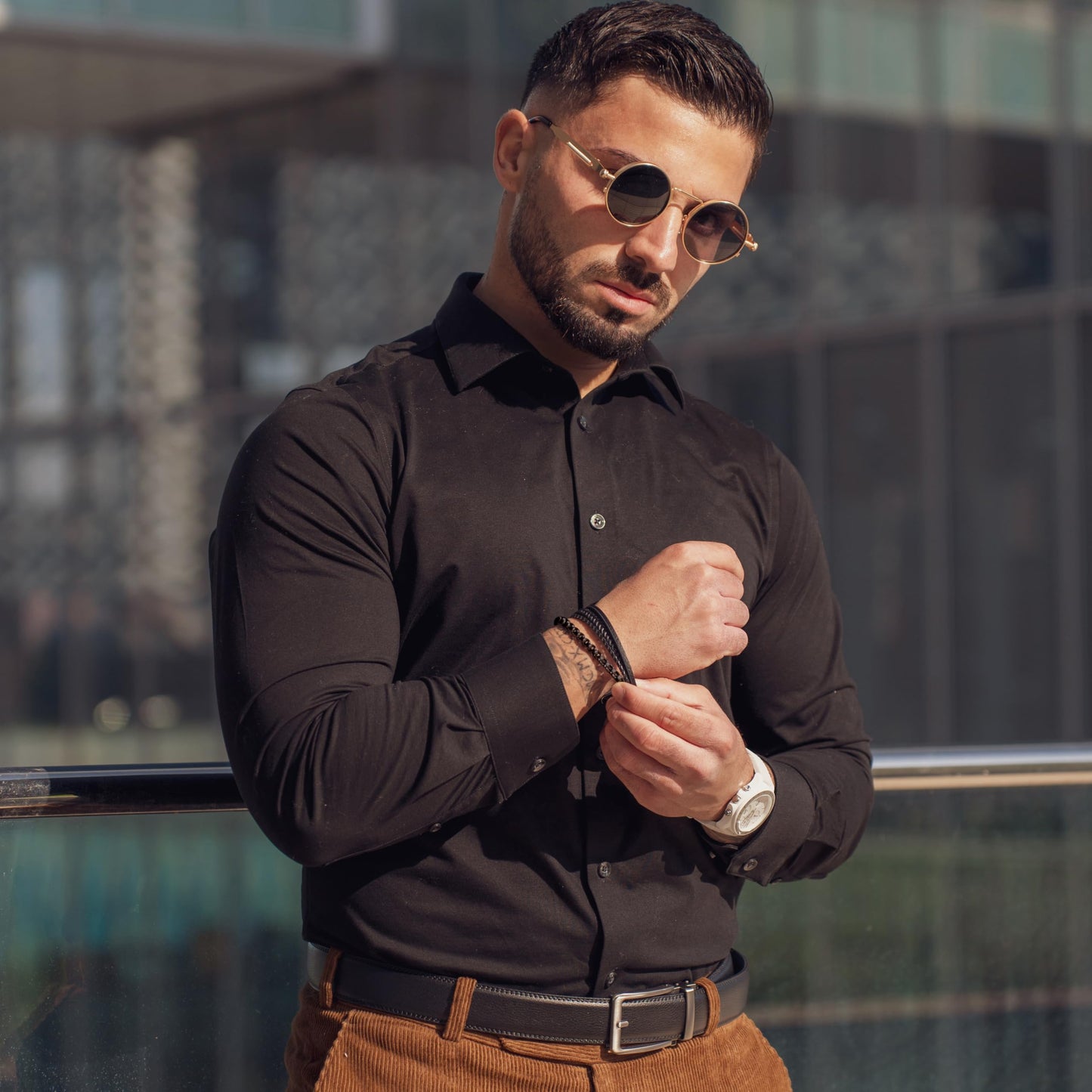 SERASAR Pulsera de cuero negro para hombre 23cm negra Hombres Caja regalo genuino Trenzado Multicapa Abrigo Pulseras masculinas Joyas magnéticas