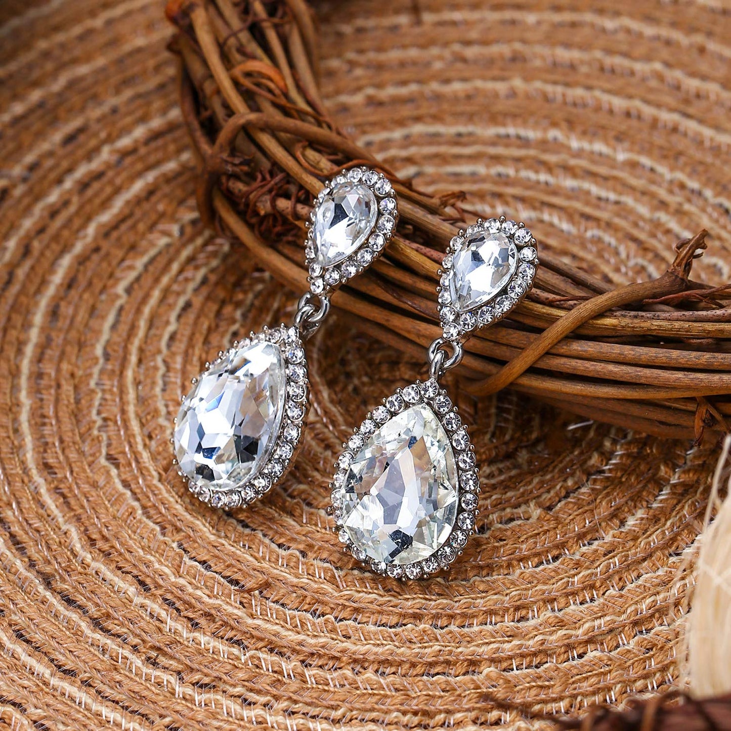 EVER FAITH Women's Wedding Jewelry Austrian Crystal Tear Drop Dangle Earrings Clear Silver-Plated-Base