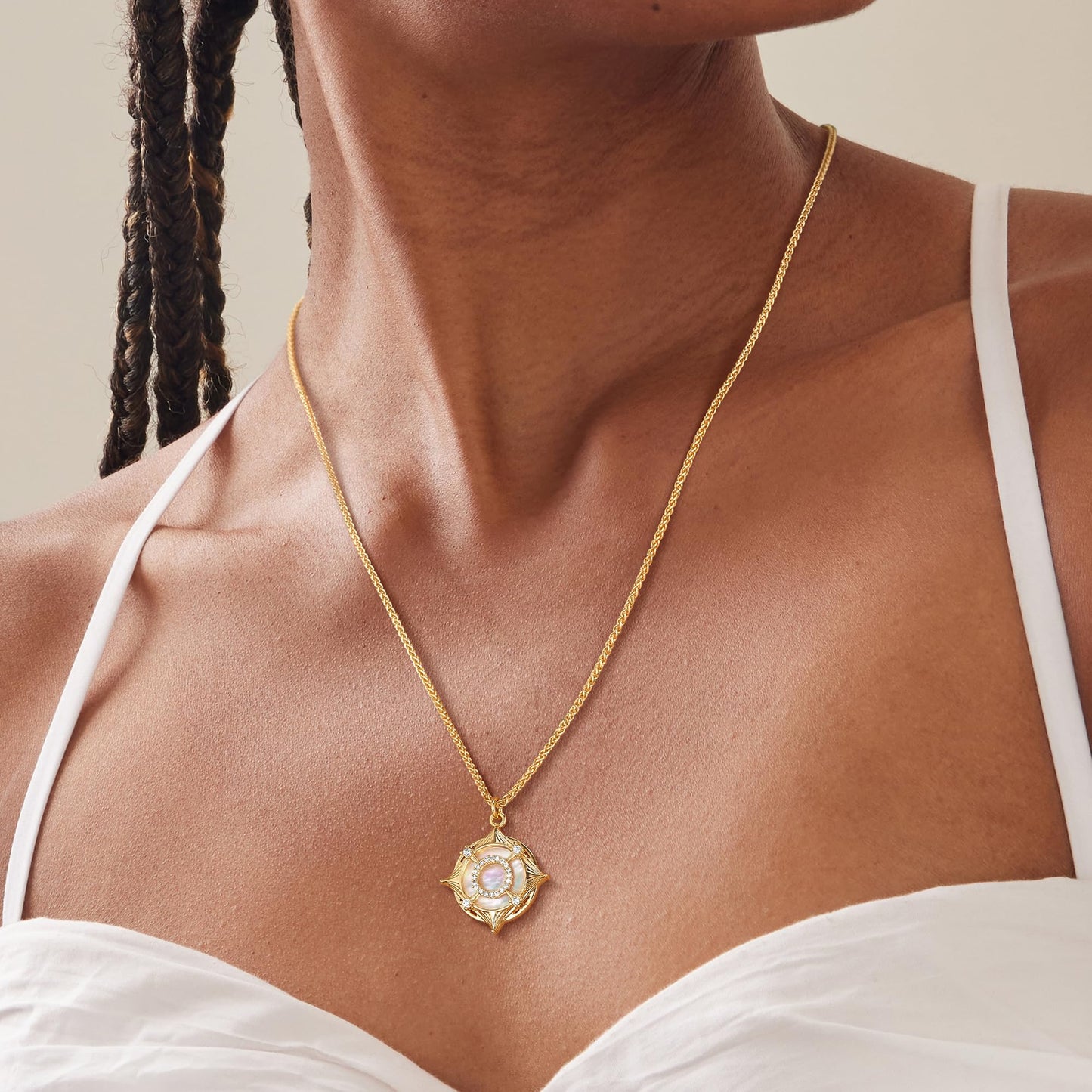 Fettero Dainty MOP Necklaces for Women, 14K Gold Plated Compass Pendant Cute Charm Neclace Delicate Pearl Beach Gold Necklace for Women Jewelry Gift