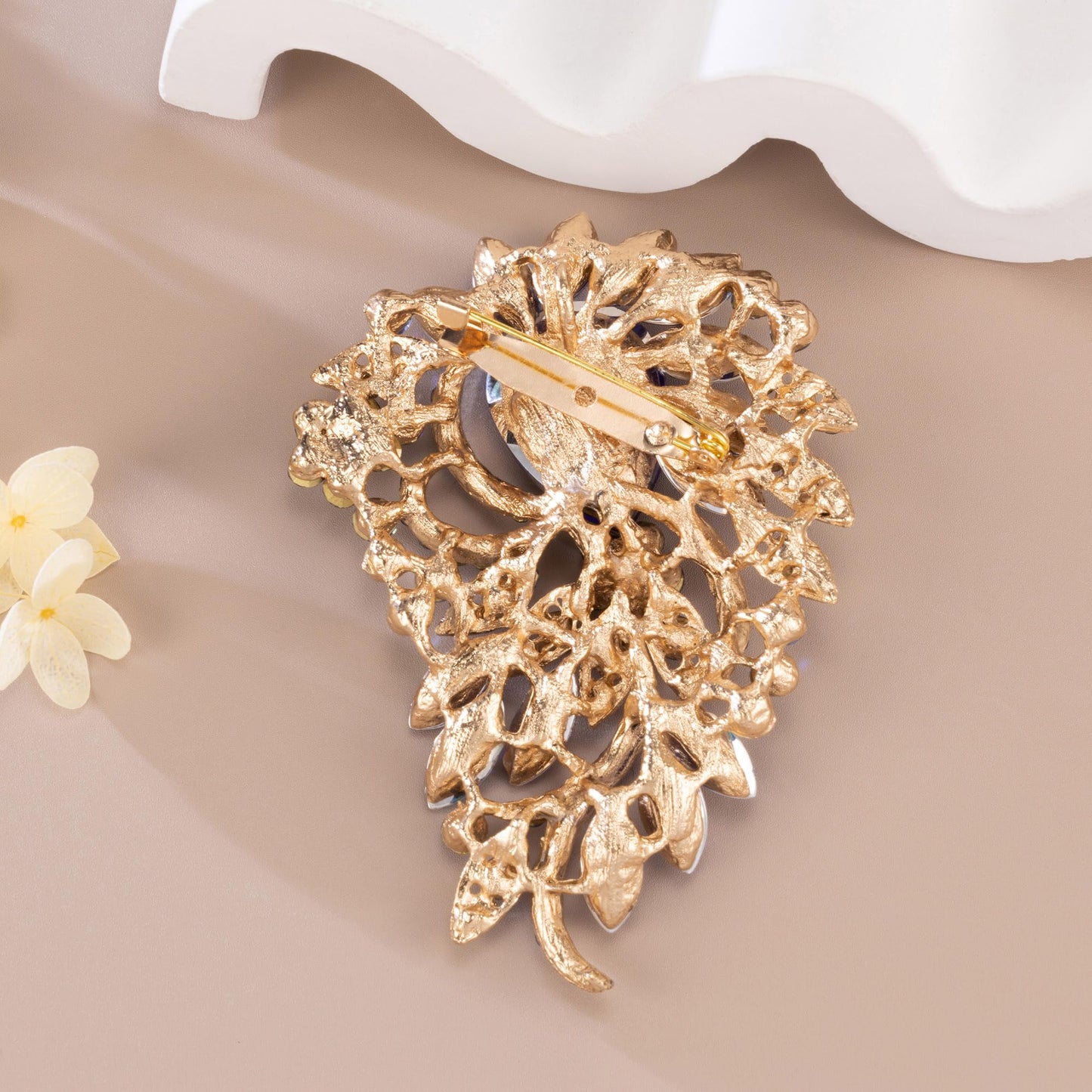 SELOVO Big Large Flower Statement Brooches Pins Scarf Decoration Gold Tone (Yellow)