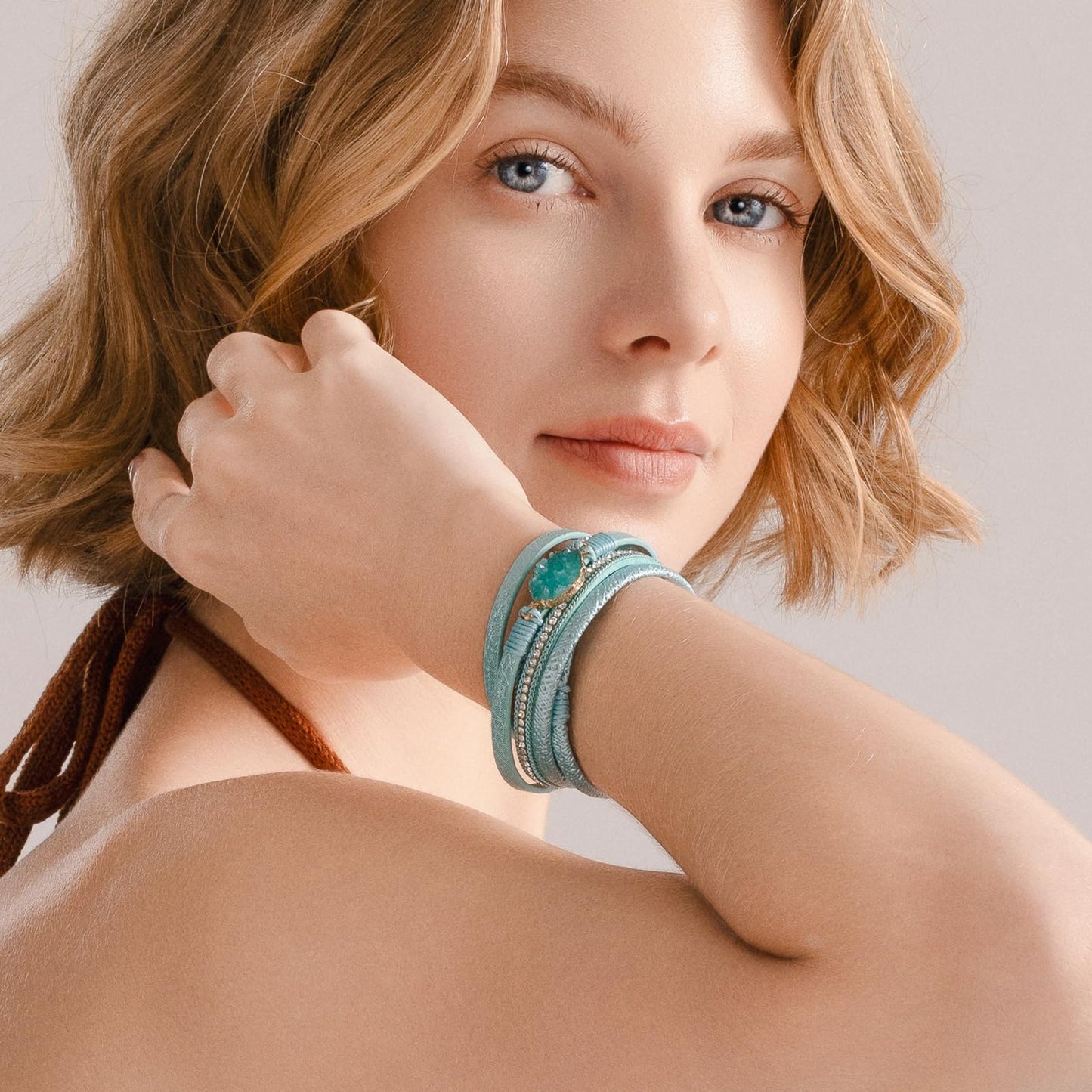 FANCY SHINY Boho Leather Wrap Bracelet Stackable Chunky Crystal Cuff Bracelets with Magnetic Clasp Cowboy Cowgirl Western Summer Beach Outfits Jewelry Gifts for Women (14.7", Teal)