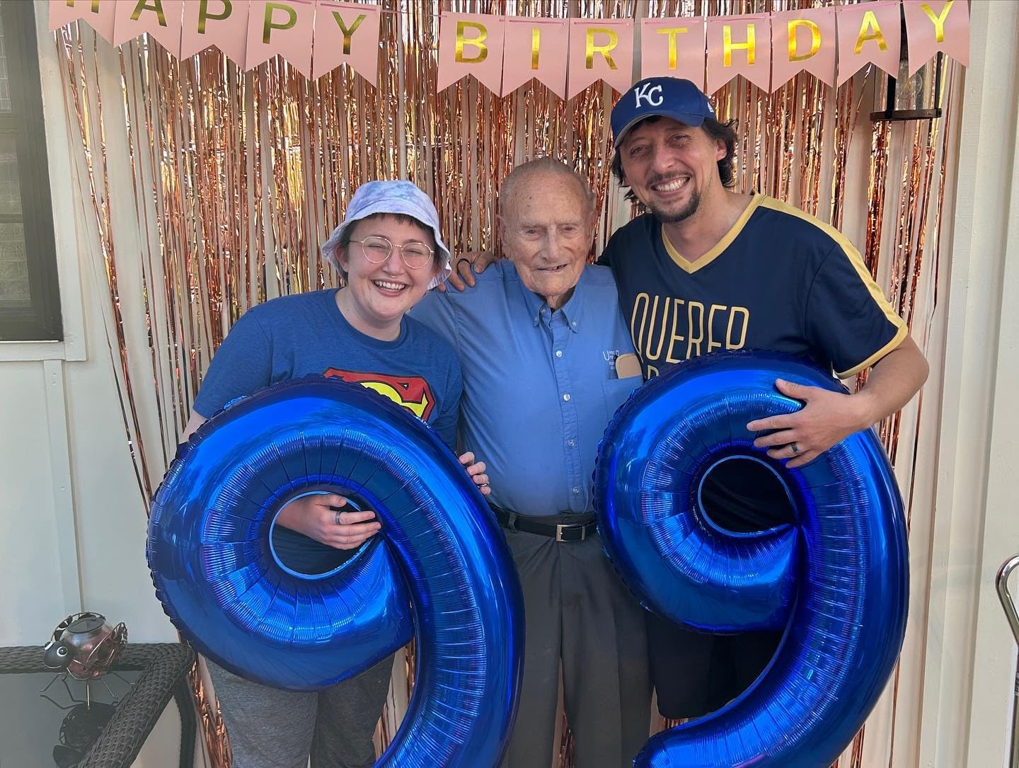 Number 90 Balloon by [Brand Name] - 40 Inch Navy Blue Birthday Decoration for 90th Celebration