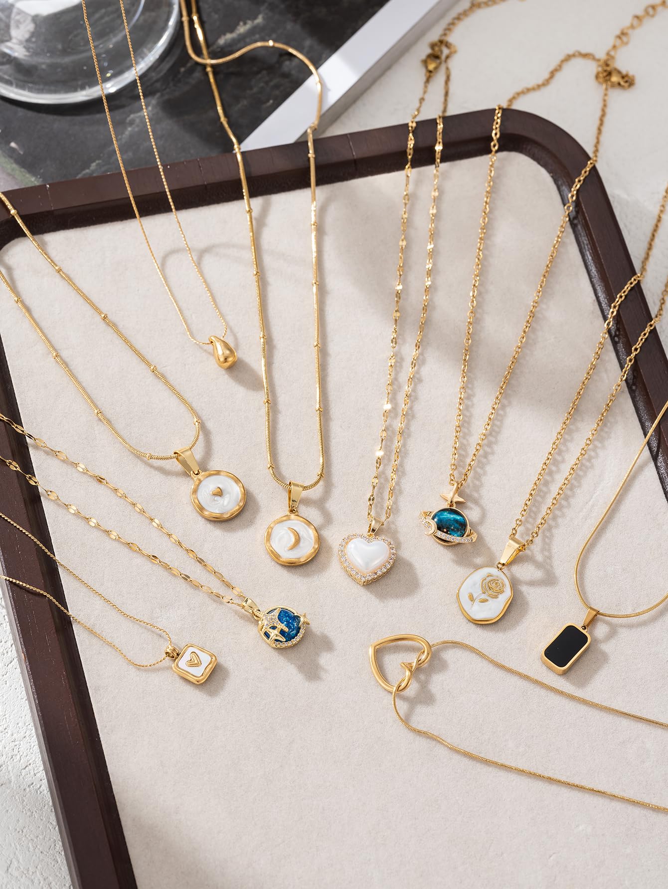Trendy Stainless Steel Gold Plated Charm Necklace with Heart Pearl Pepper Conch Ceramic Pendant Necklace for Women Collares Chokers Jewelry (10PCS)