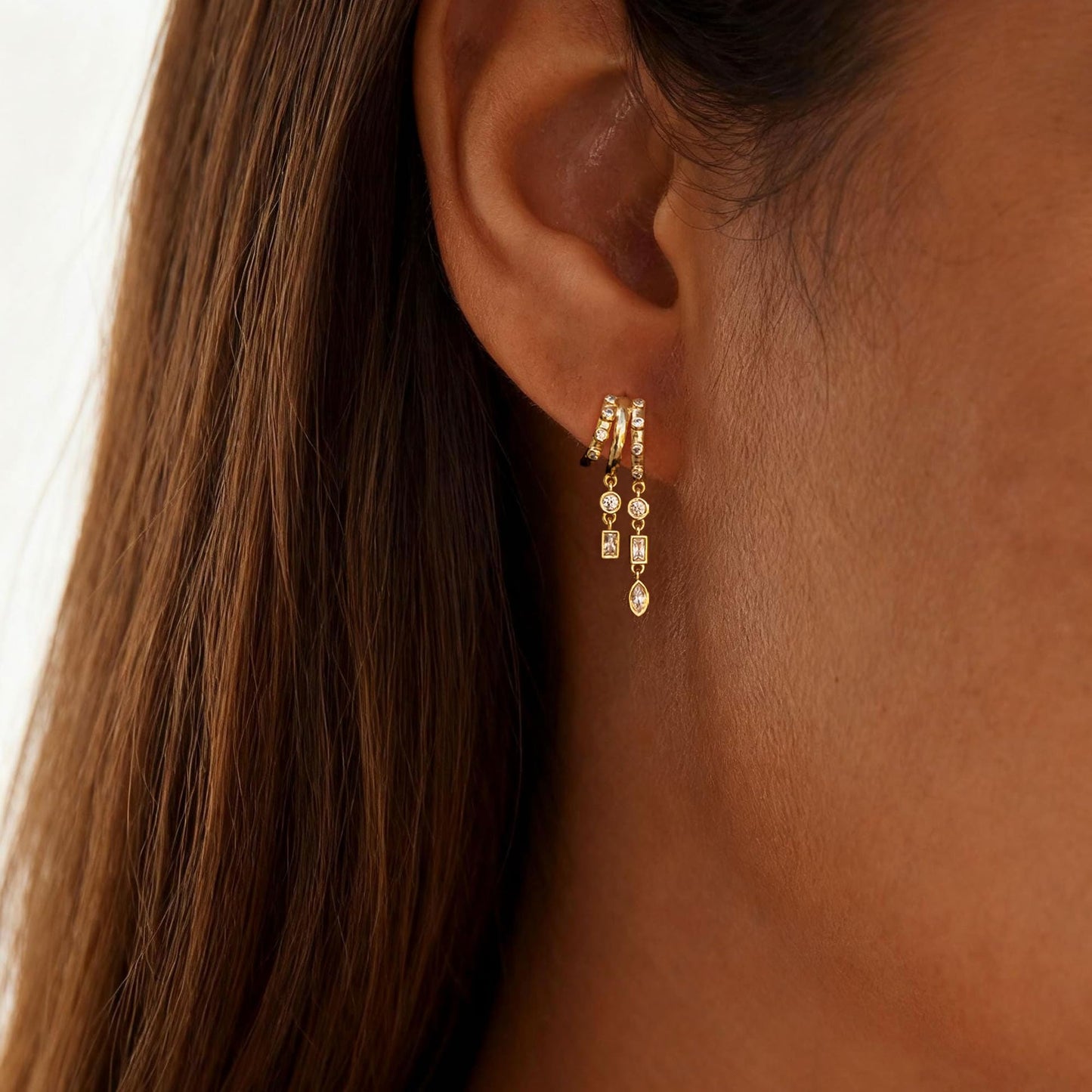 SELSHE Gold Earrings For Women, Dangle Earrings 14K Gold Plated Huggie Chain Earring For Women Trendy Unique Small Hoop Earring Dainty Long Drop Tarnish Free Gold Jewelry Jewelry
