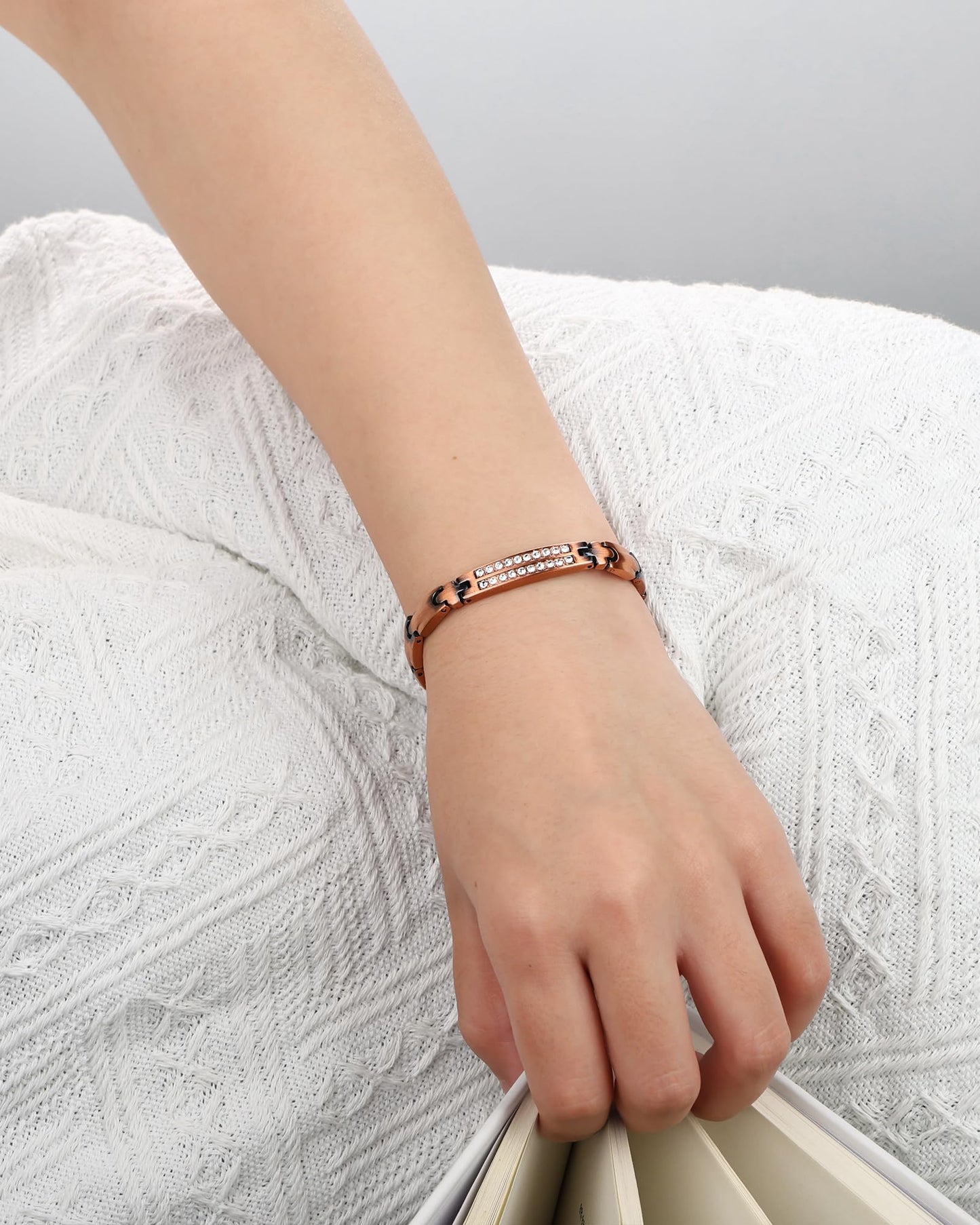 MagEnergy Copper Bracelet for Women, 99.9% Pure Copper Magnetic Bracelet, Adjustable Bracelet Jewelry Gifts (Crystal Style)
